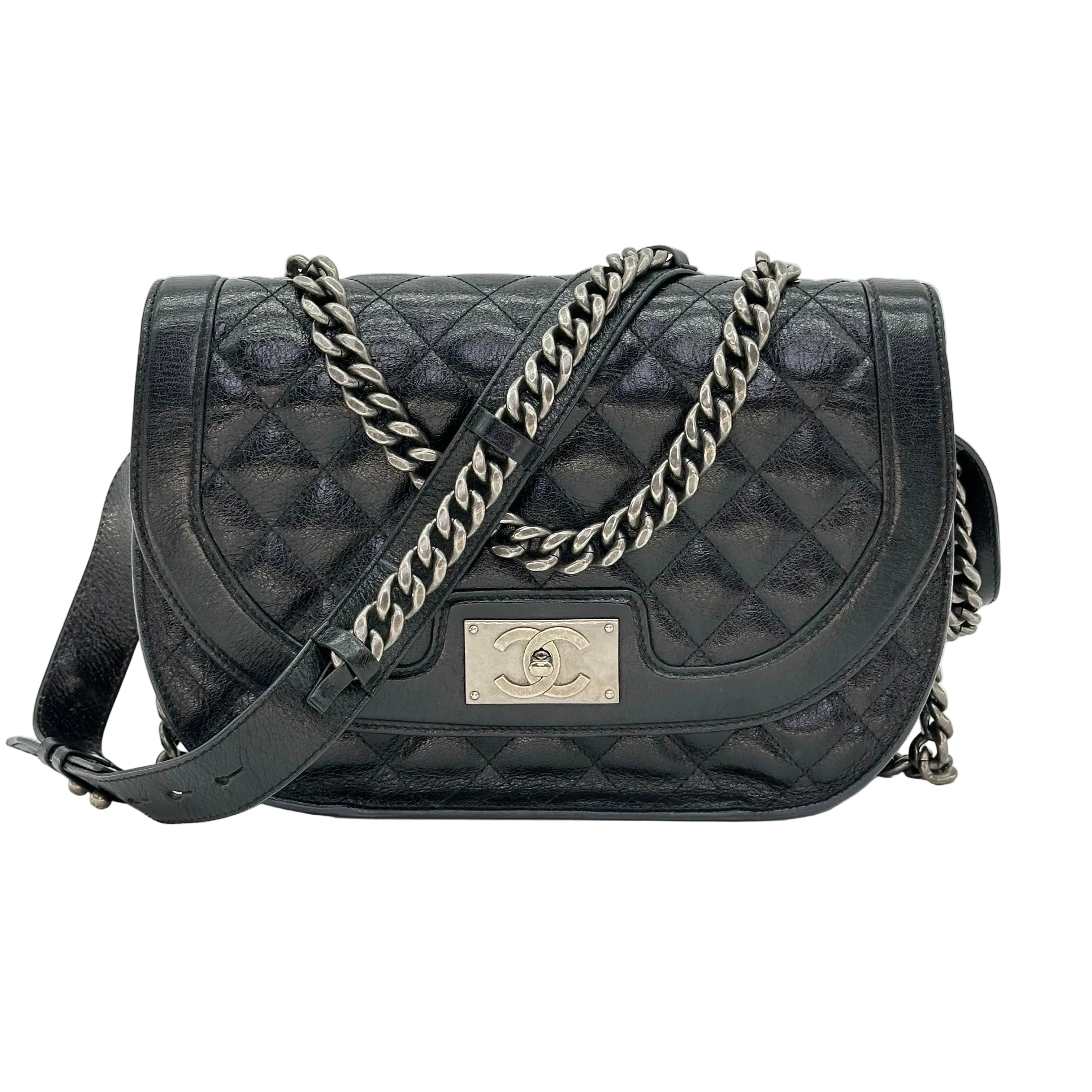 Chanel Double Chained Saddle Goatskin Leather Messenger Bag Black 21 Series