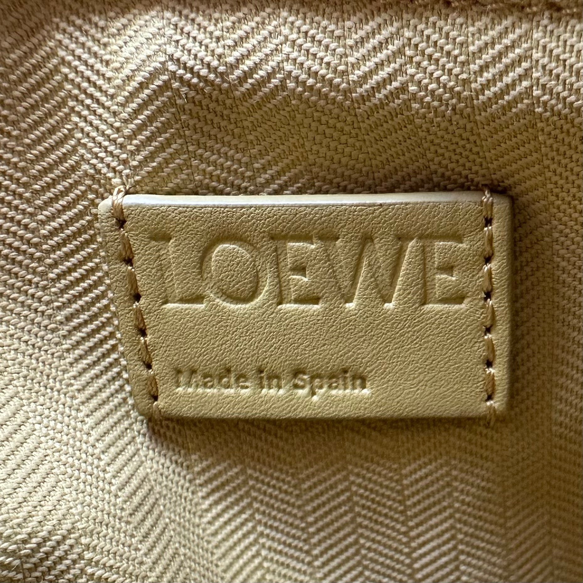 Loewe Puzzle Edge Bag Monochrome Calfskin Small Yellow