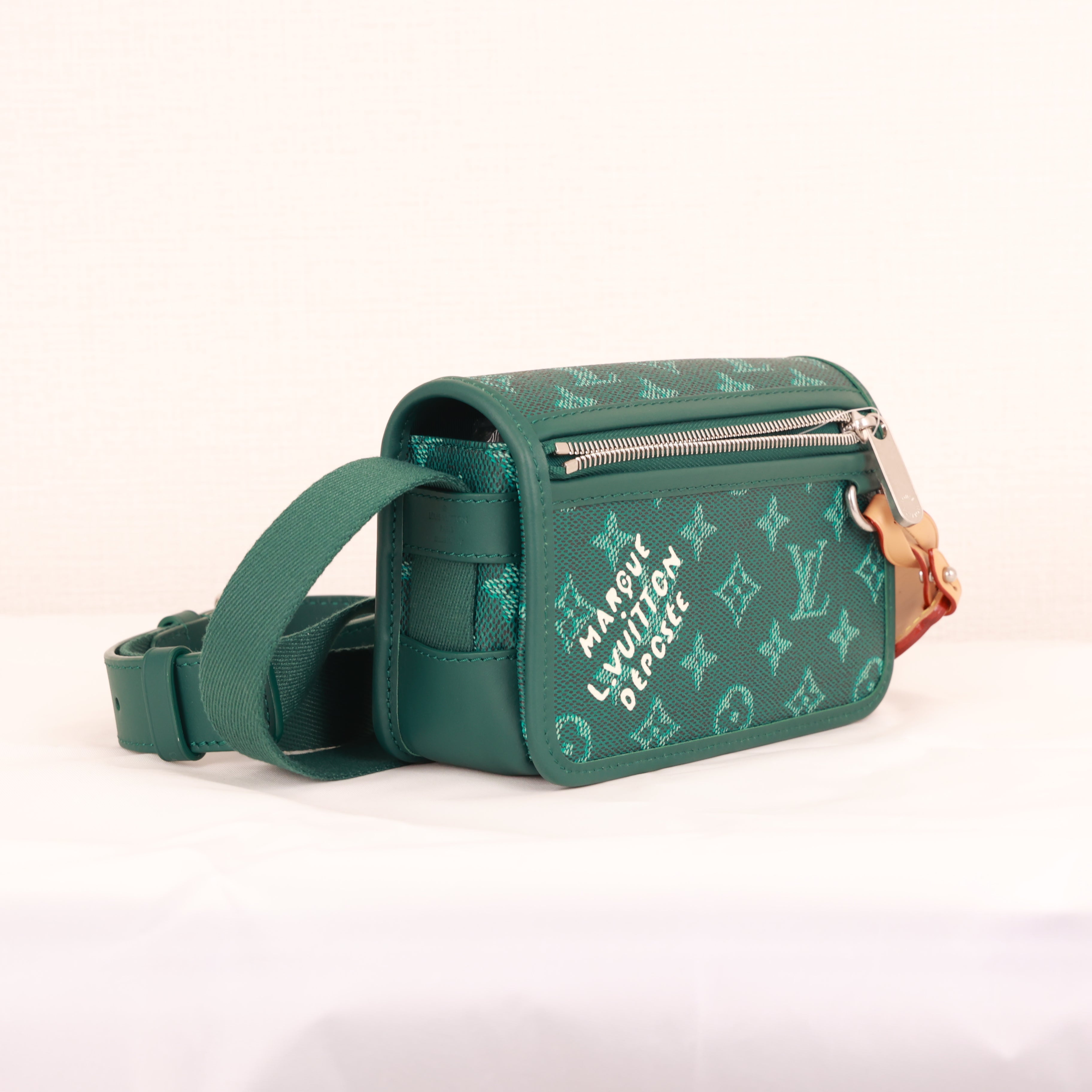 Louis Vuitton Bosporus Kameratasche Monogram Canvasm Messenger Umhängetasche M12637 RFID