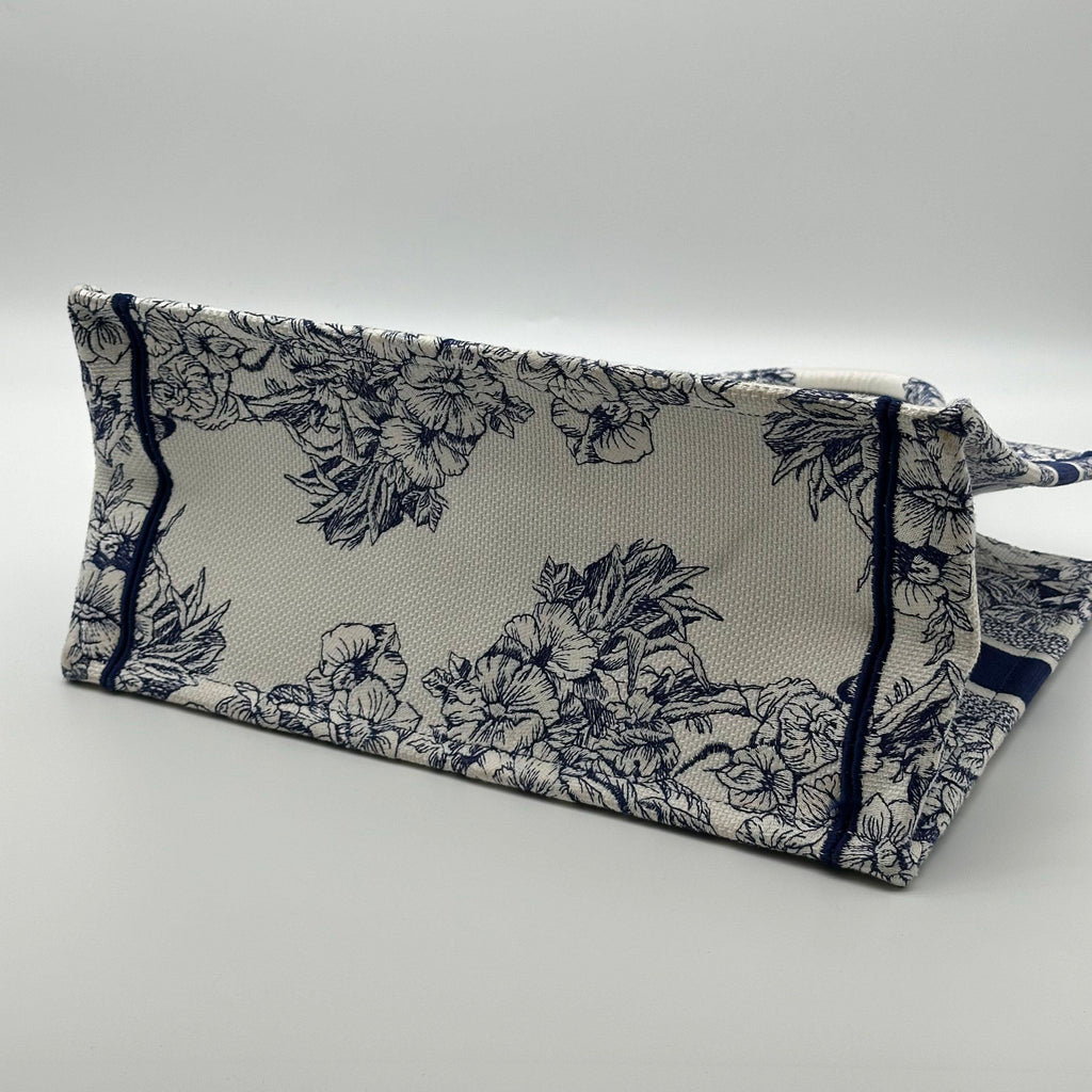 Christian Dior Bicolor Reve d'Infini Embroidery Book Tote Medium Bag