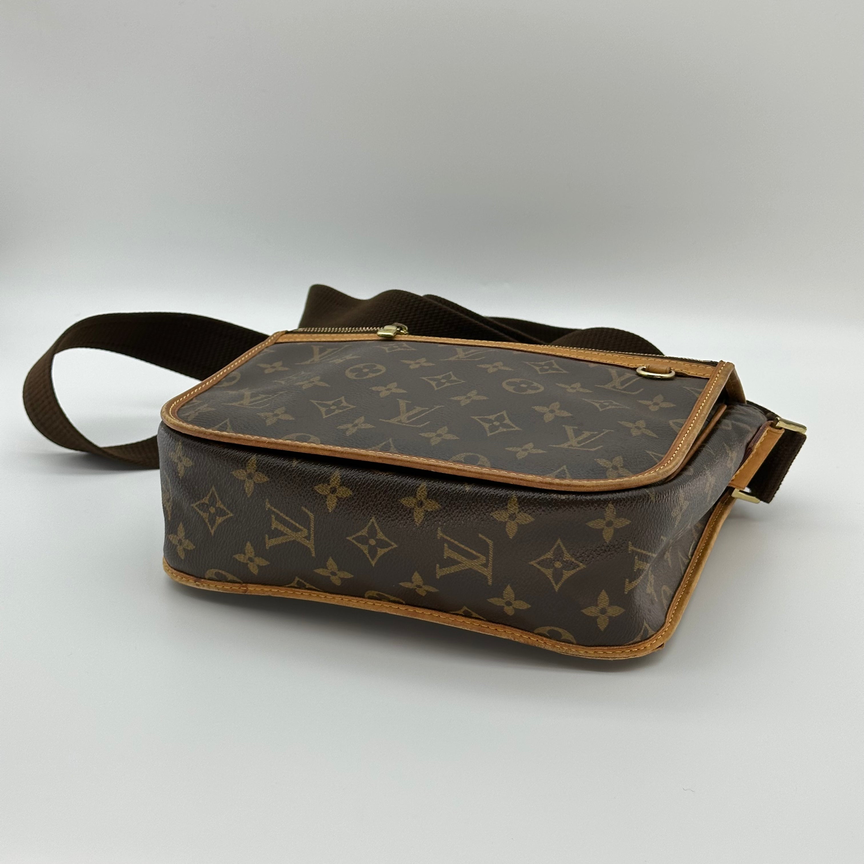 Bolso bandolera LOUIS VUITTON lona Monogram Messenger Bosphore M40106