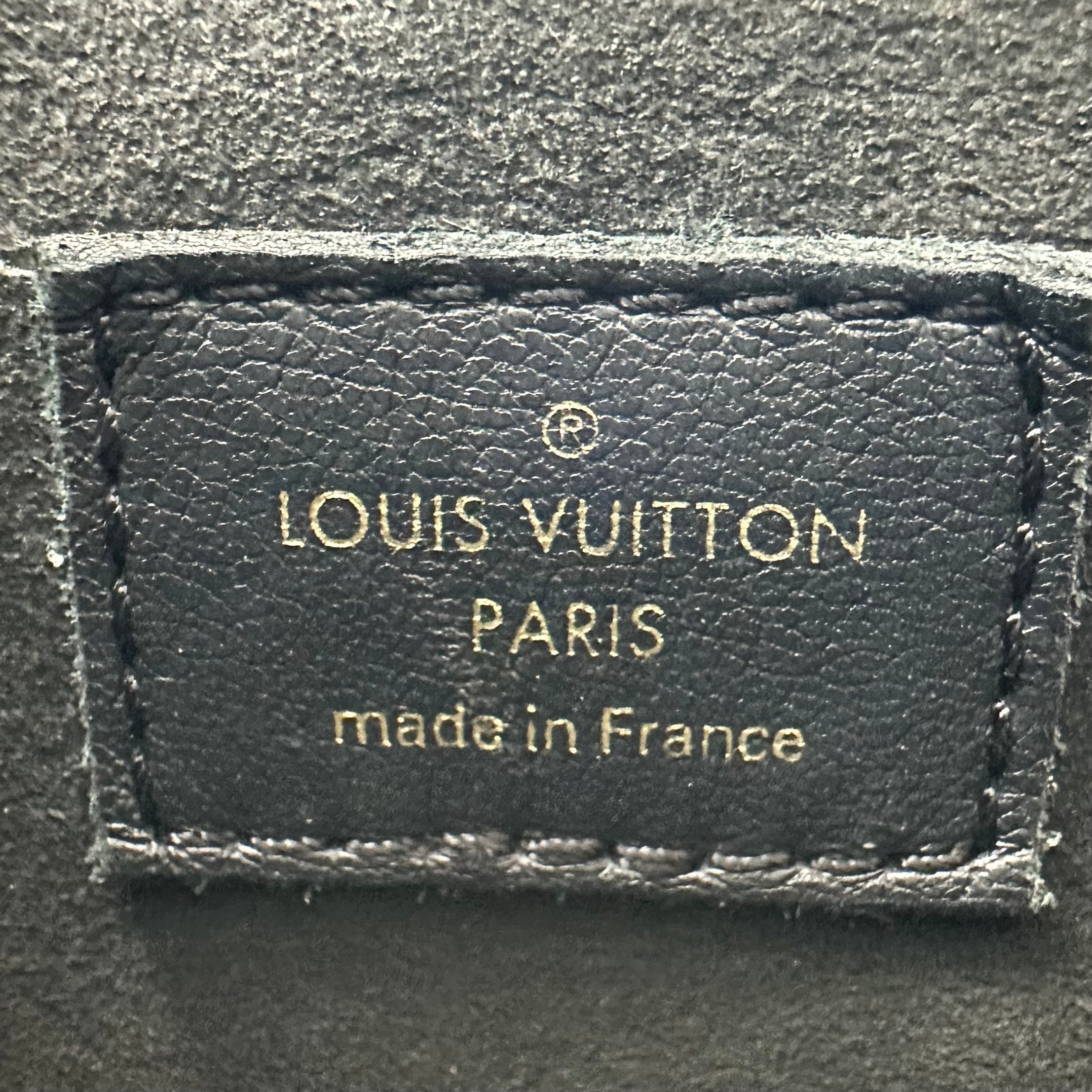 Louis Vuitton Locky BB bag black