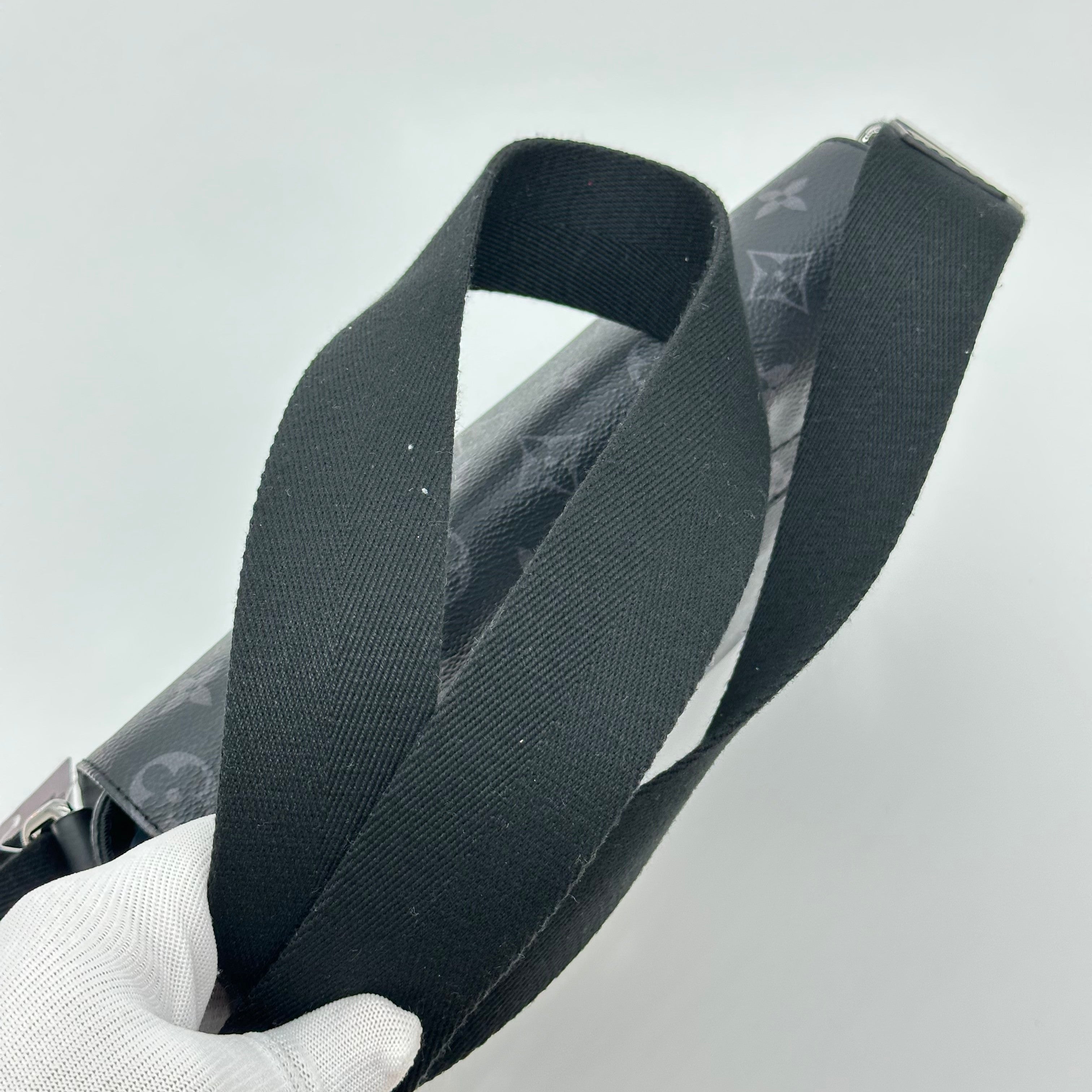 Louis Vuitton LOUIS VUITTON District PM Monogram Eclipse Black Gray Silver