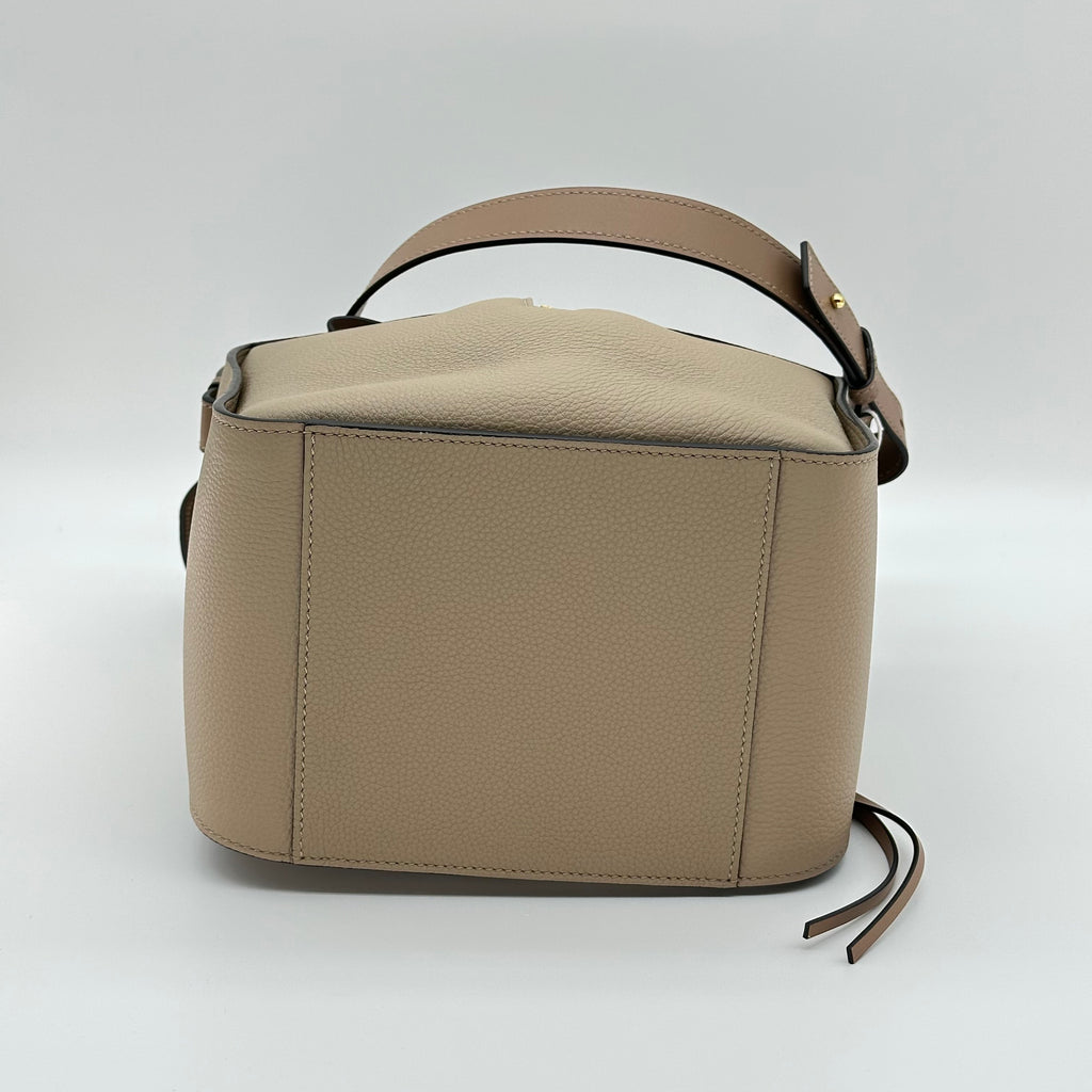 Loewe Hammock Small leather shoulder bag Small