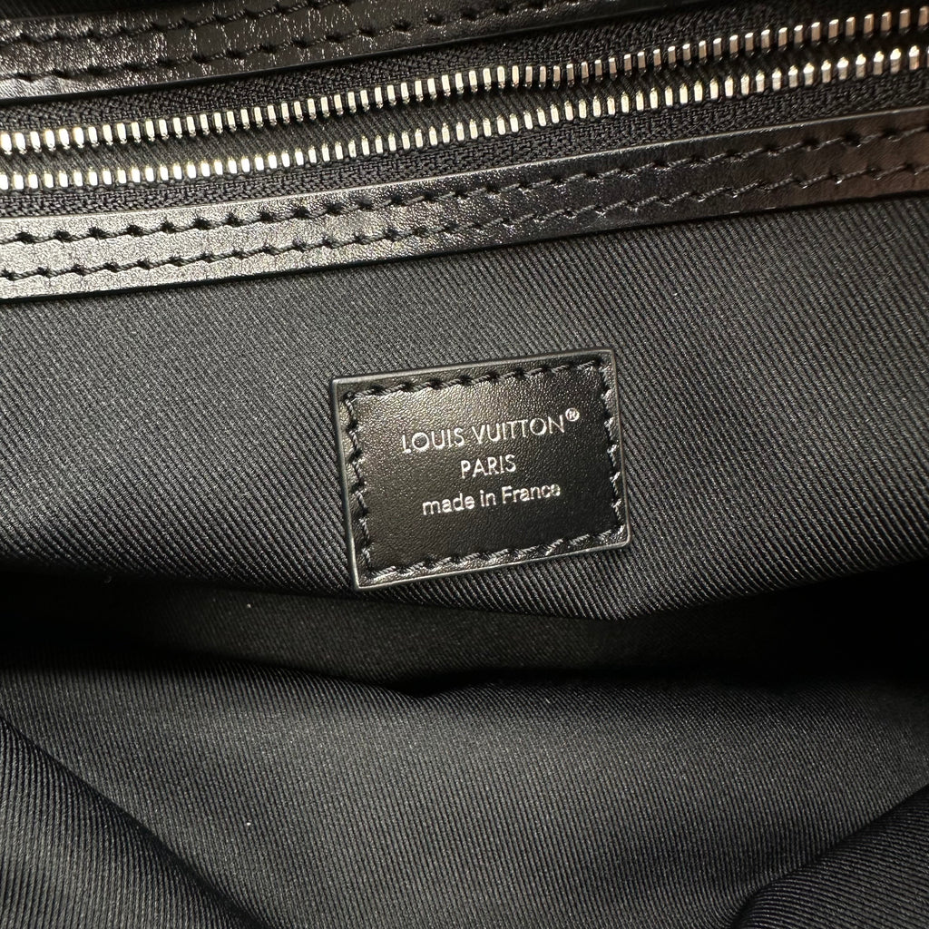Louis Vuitton Vagabond Hobo Bolso bandolera de piel de becerro Negro M13986 RFID