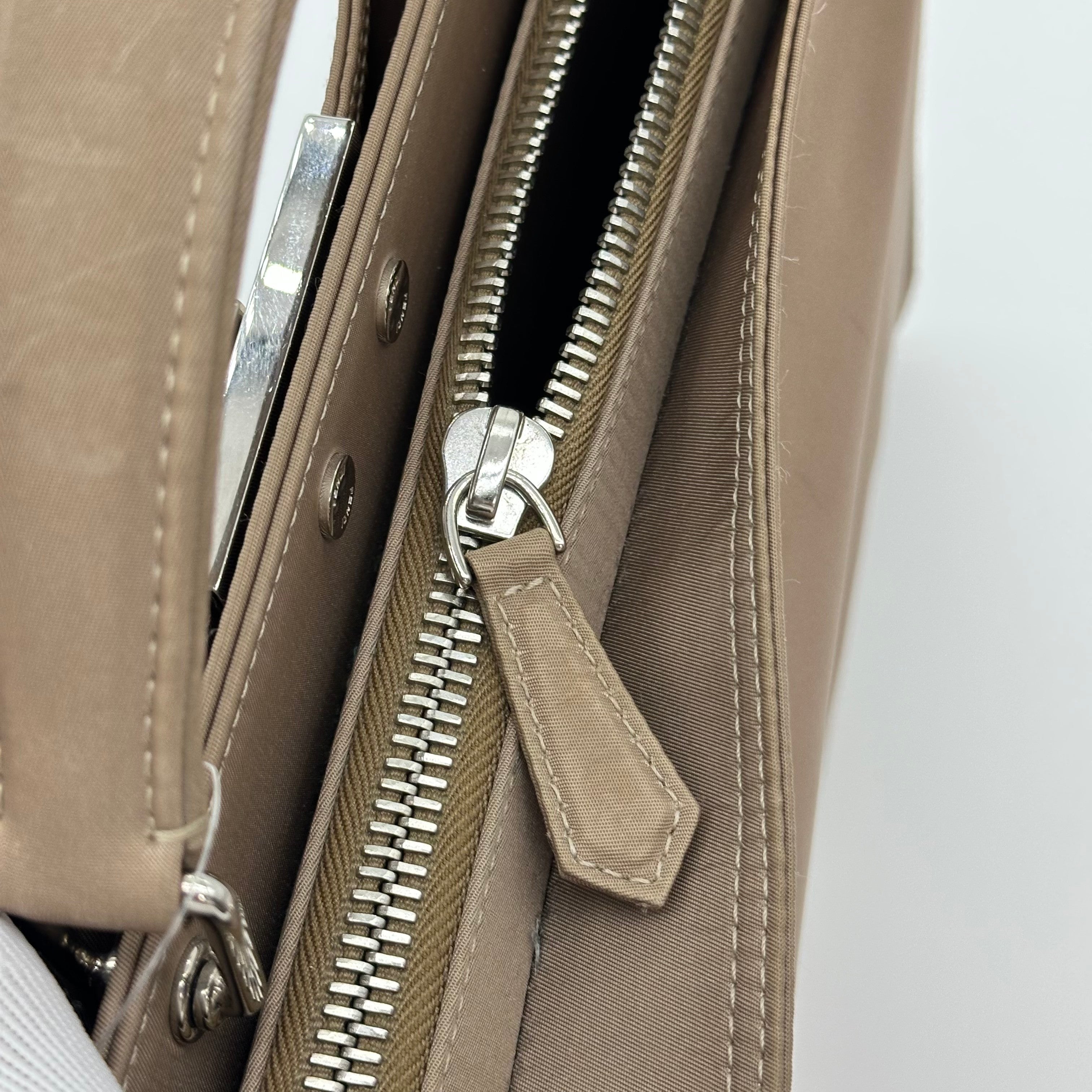 Fendi Peekaboo ISeeU Medium Handbag, Men’s Bag