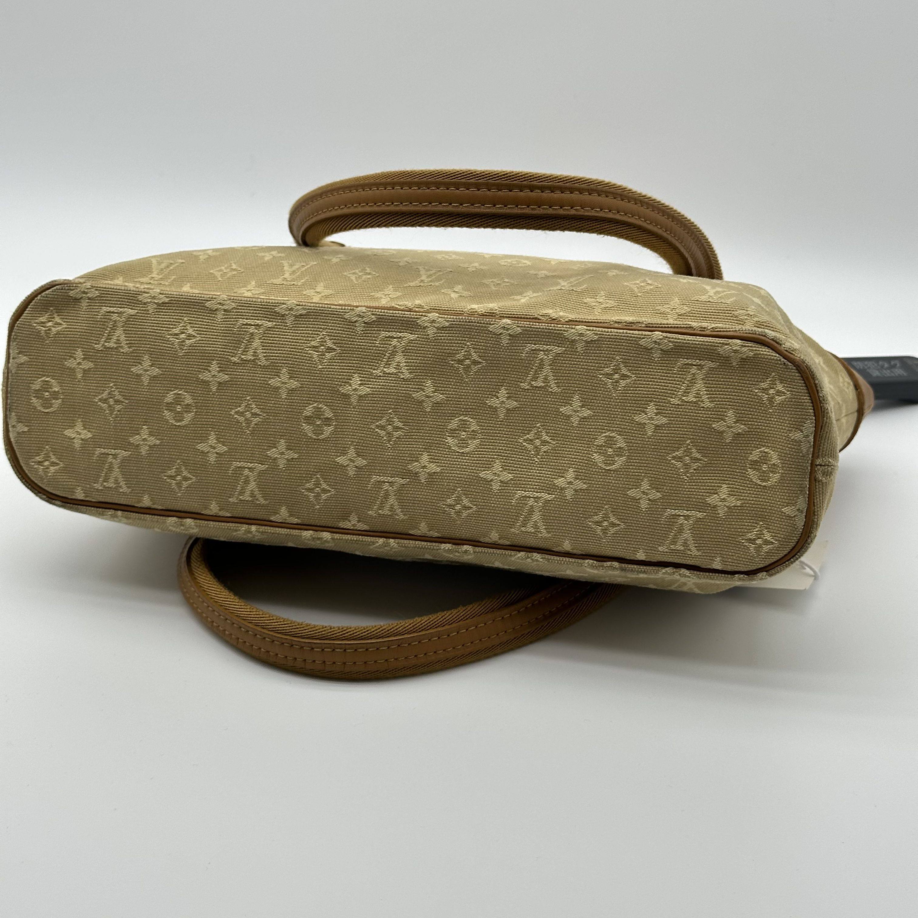Louis Vuitton Mini Lucille PM Sac à bandoulière fourre-tout M92684