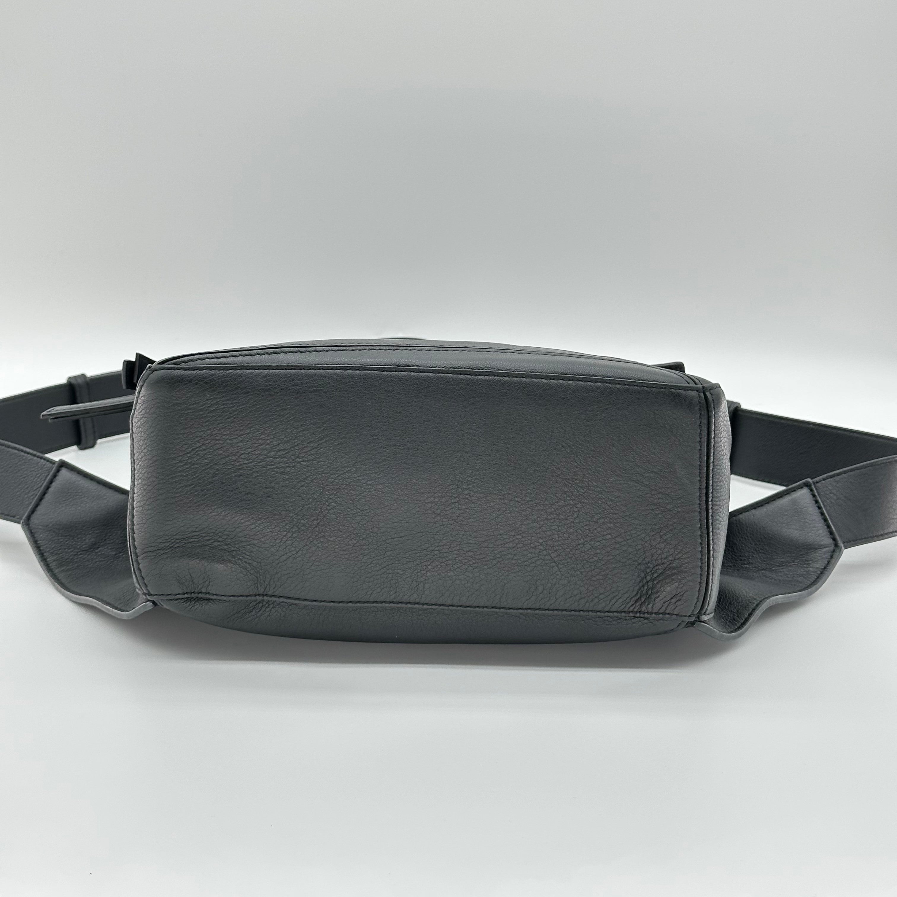 Loewe Puzzle Bum bag Small Leather Sling backpack Black