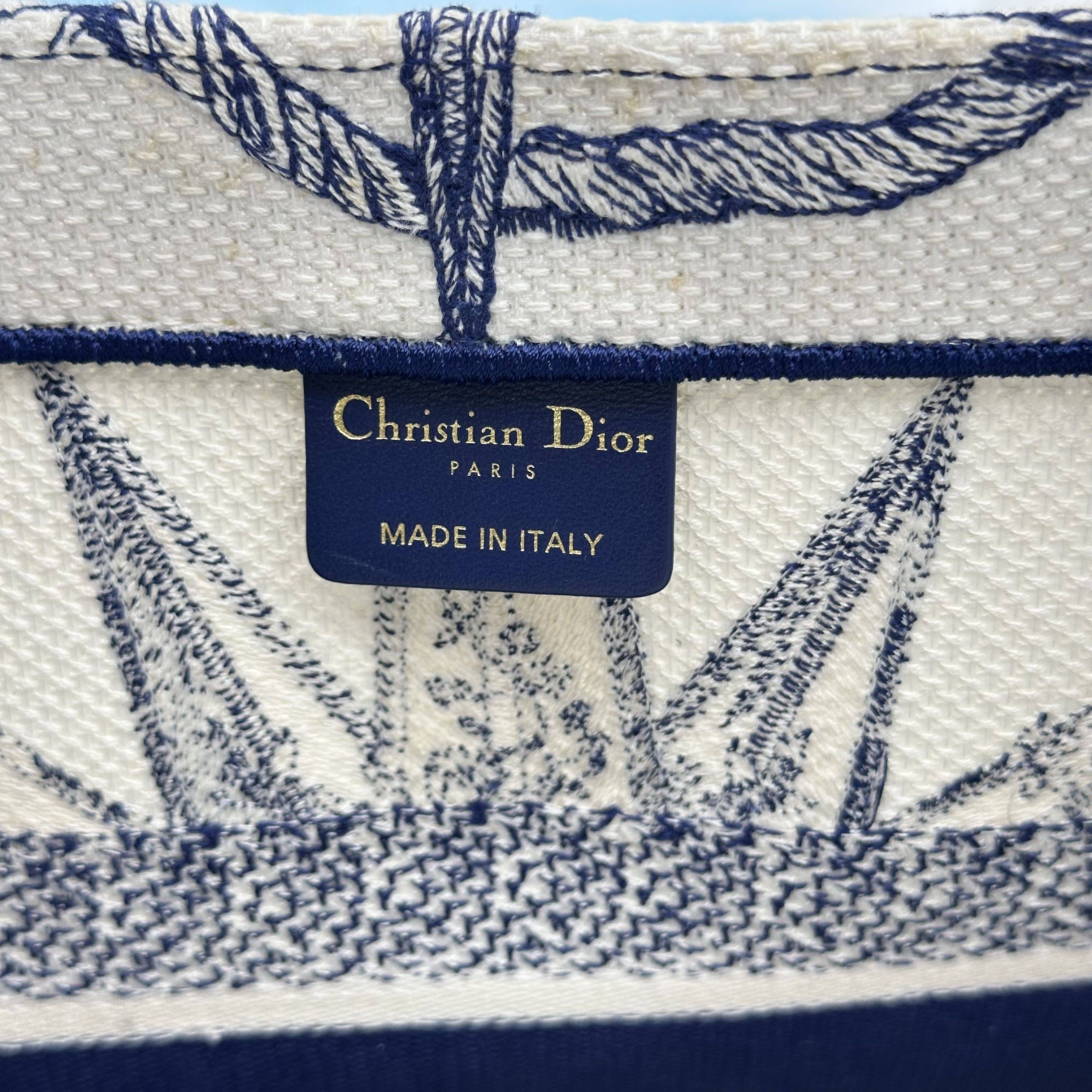 Christian Dior Bicolor Reve d'Infini Embroidery Book Tote Medium Bag