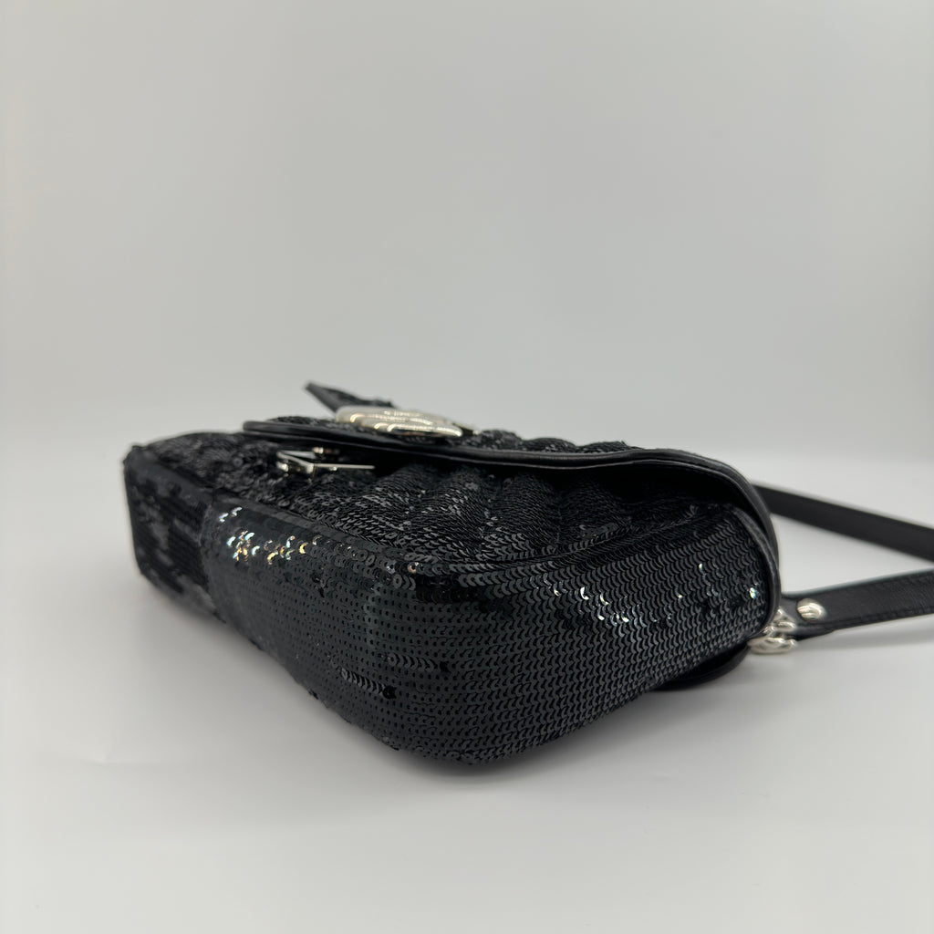 Gucci GG Marmont Sequins x leather Chain Shoulder Bag Black