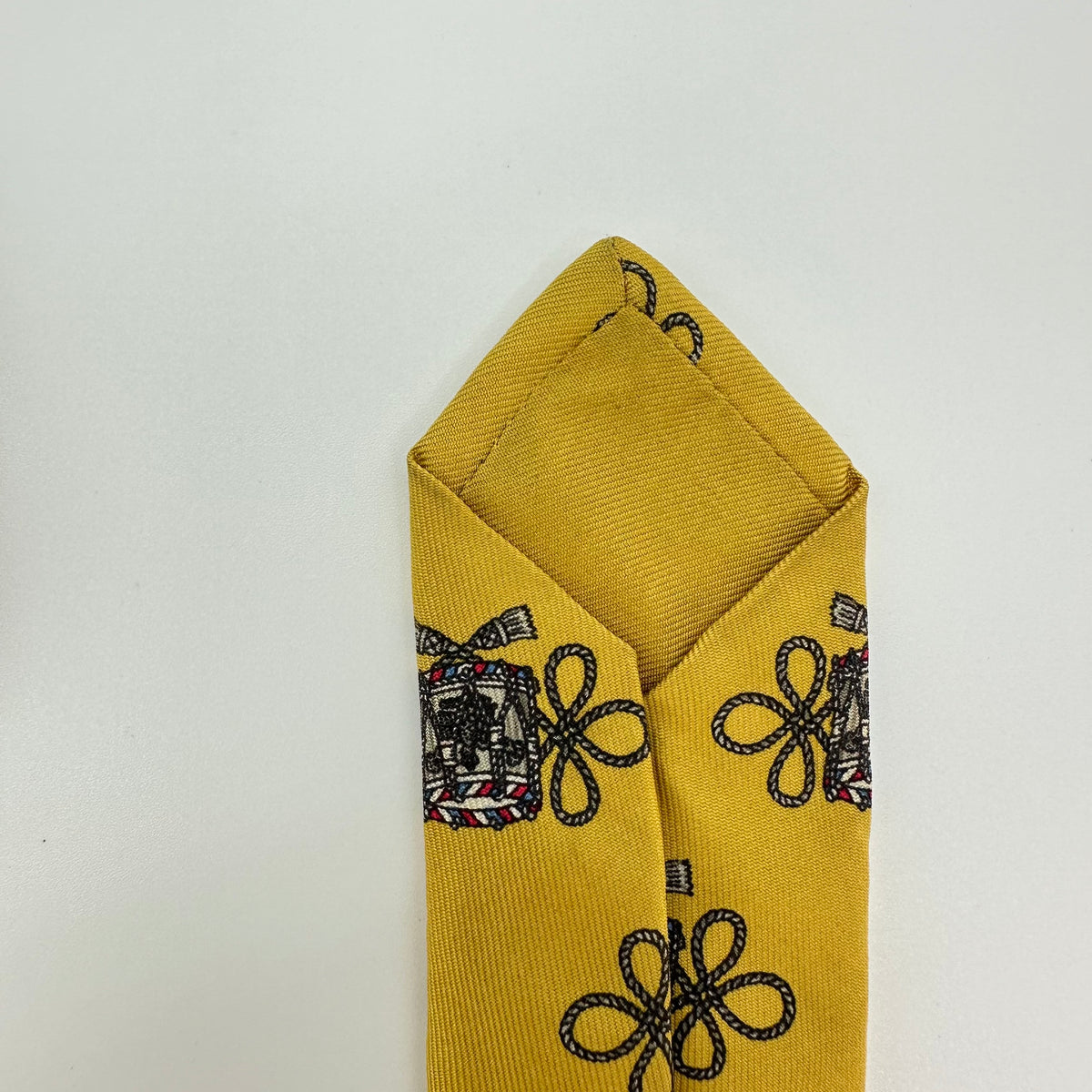Hermès Hermes Vintage Silk Tie Lamp Motif Print Yellow 100%Silk