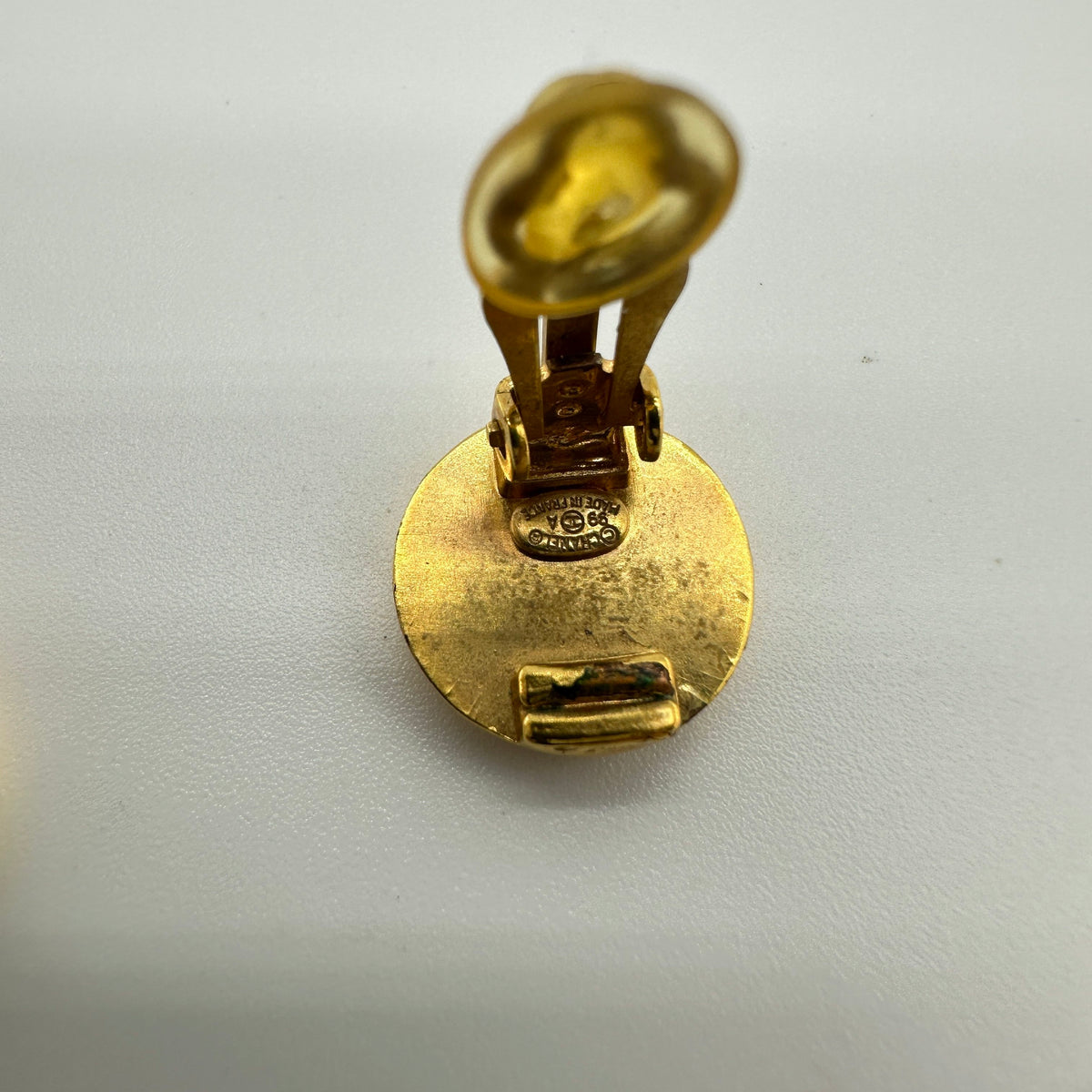 Chanel 99A Gold Coco Mark Round Clip-On Earrings