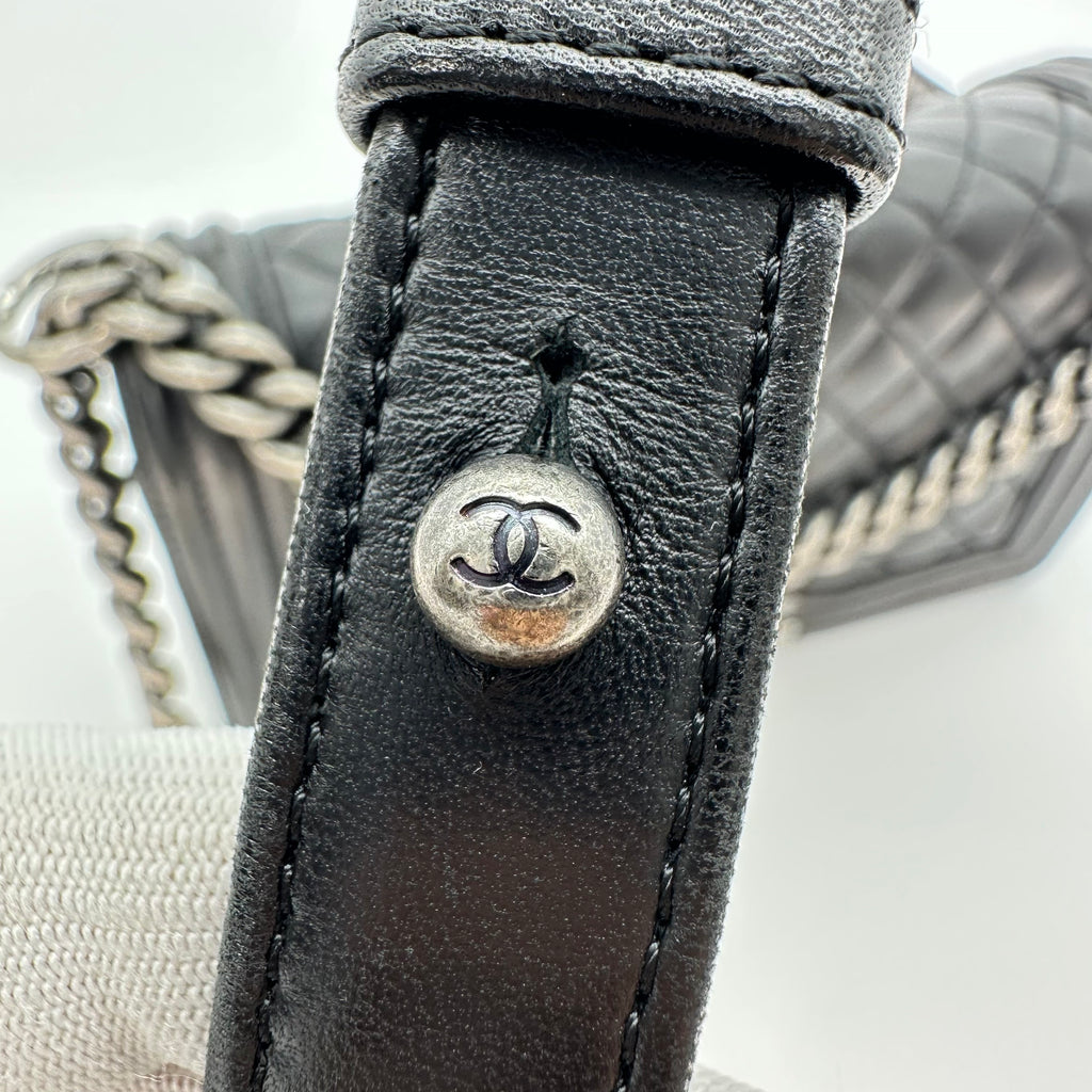 Chanel Boy Chanel 25 Lambskin Chain Shoulder Bag Black Silver 21 Series