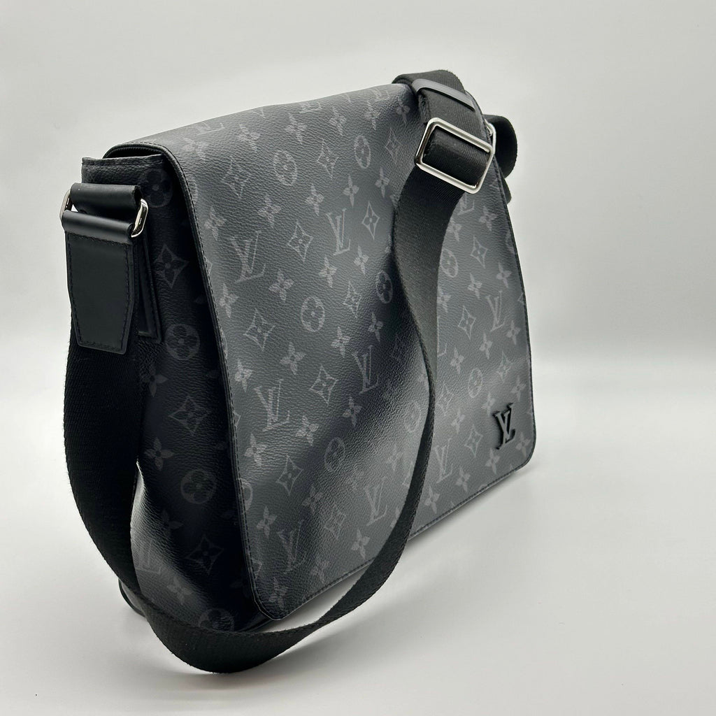 Louis Vuitton Monogram Eclipse District MM M44001 Shoulder Bag