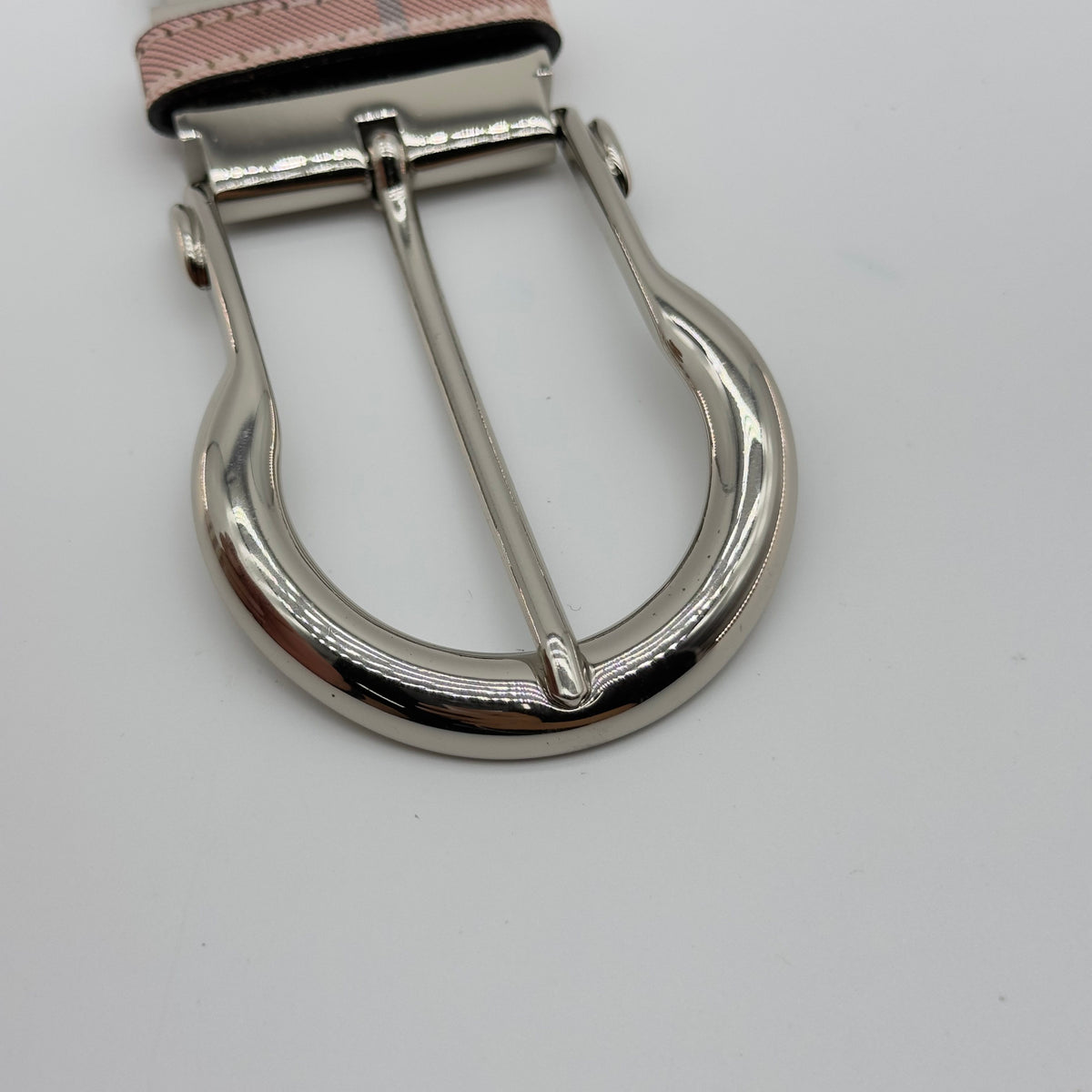 Burberry Vintage Check Pink Leather Belt