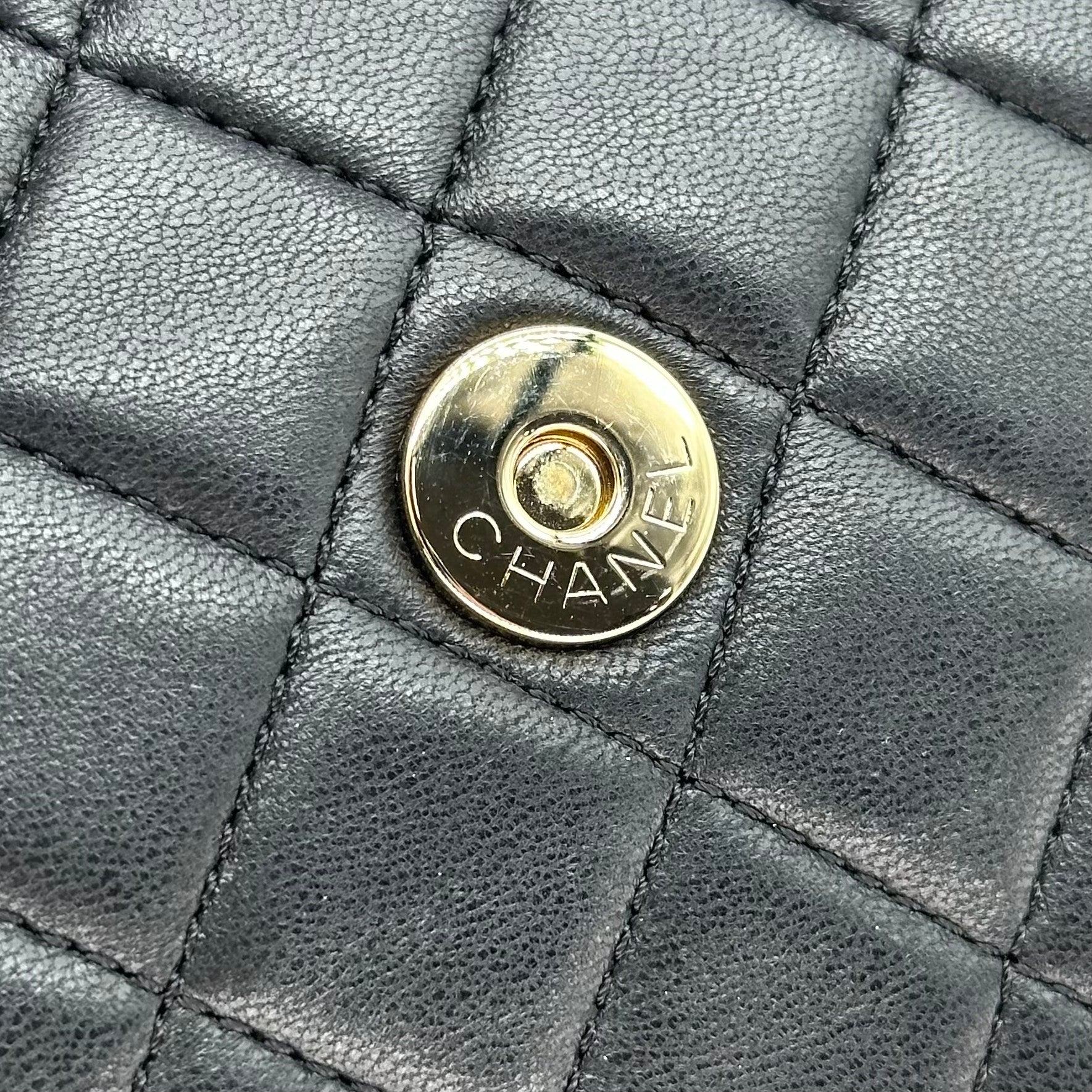 シャネル Westminster Matelasse ラムスキン Faux Pearl チェーン ショルダーバッグ ブラック ゴールド シリーズ