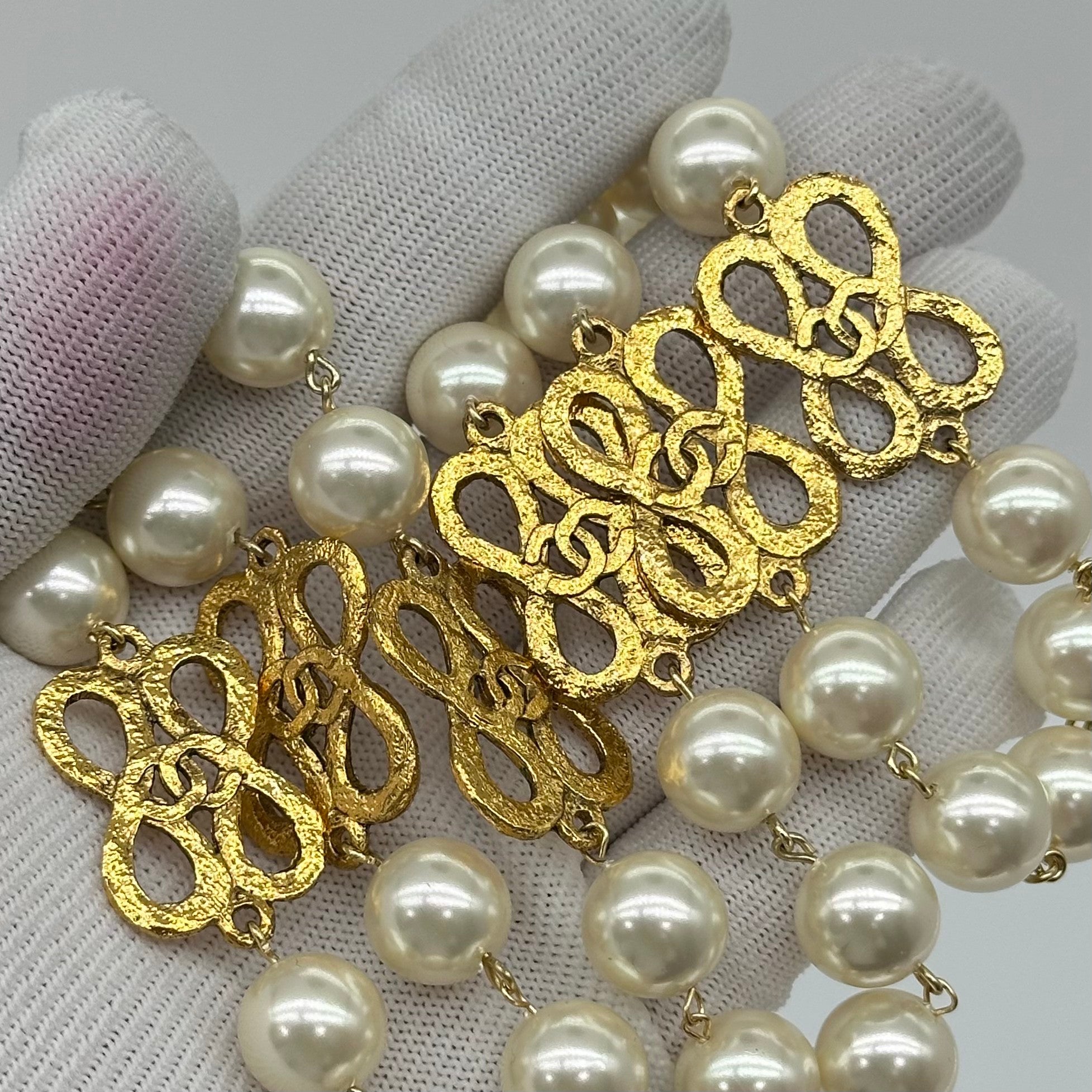 Chanel Coco Mark Gold Pearl Necklace