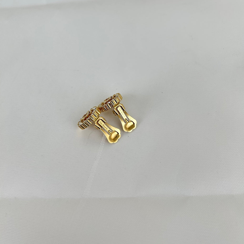 クリスチャン・ディオール Oval Rhinestone ゴールド カラー Logo イヤリング ヴィンテージ Jewelry