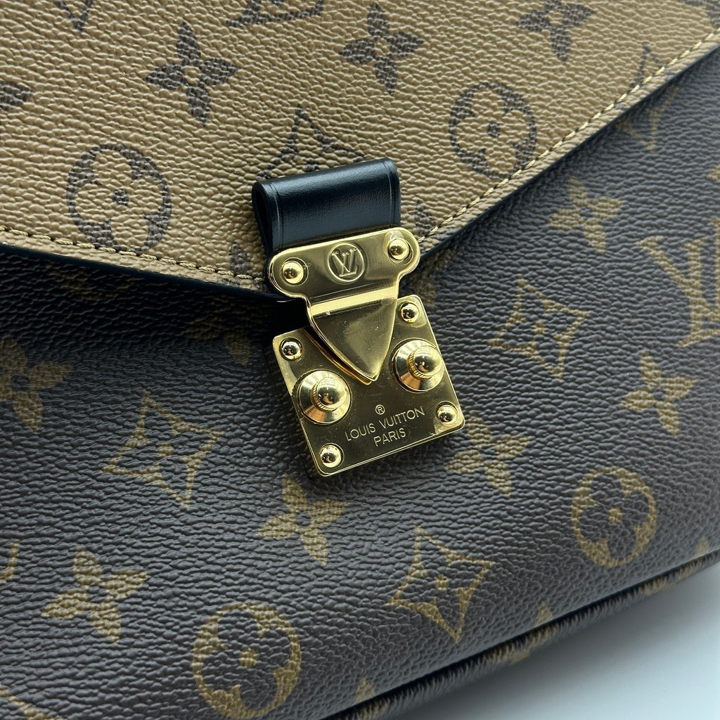 Louis Vuitton Monogram Reverse Canvas Pochette Métis 25cm Brown Crossbody Bag