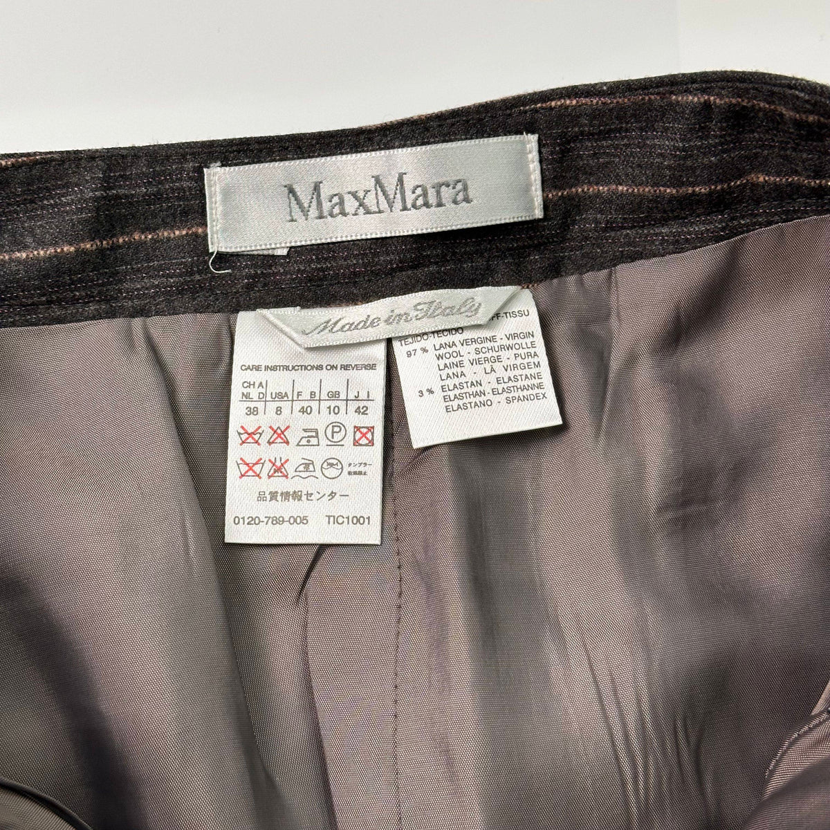 MaxMara white label first line wool set-up (jacket and skirt)