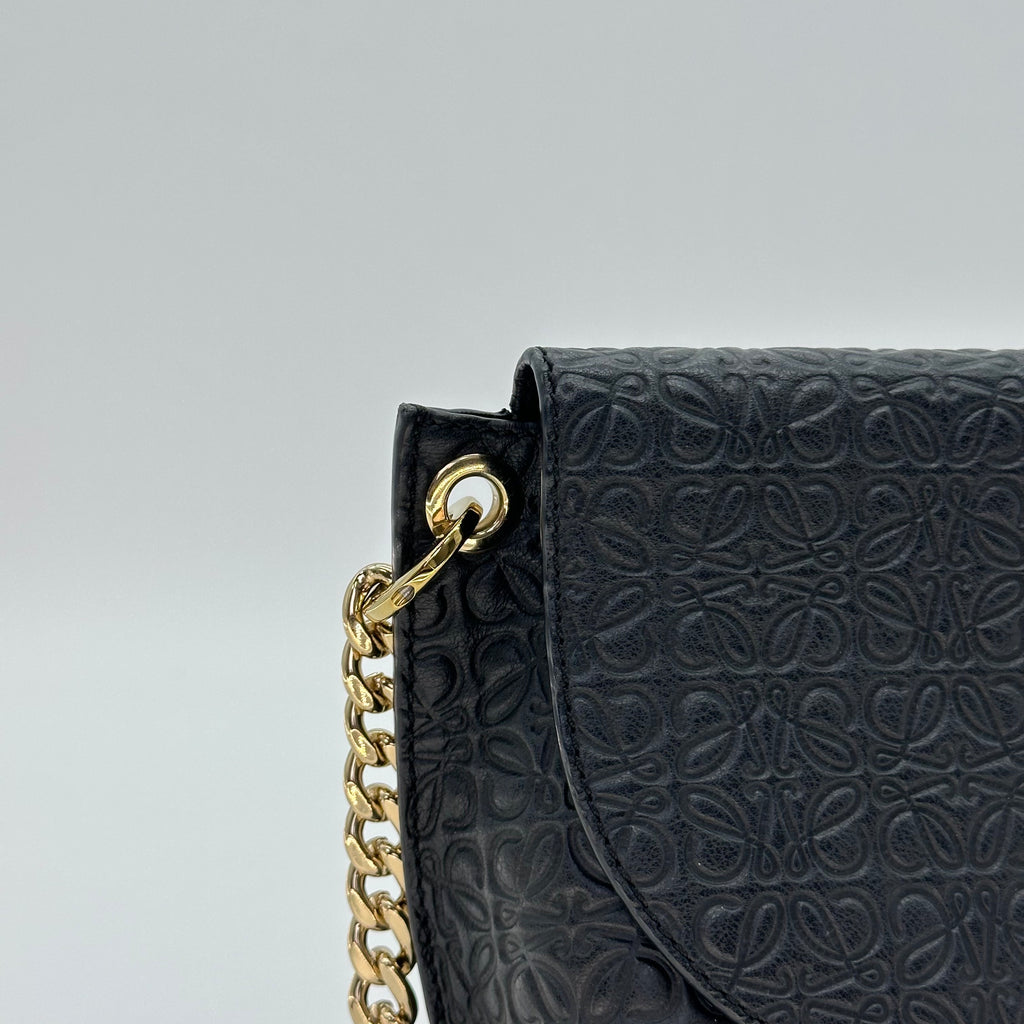 LOEWE avenue chain shoulder bag black gold leather