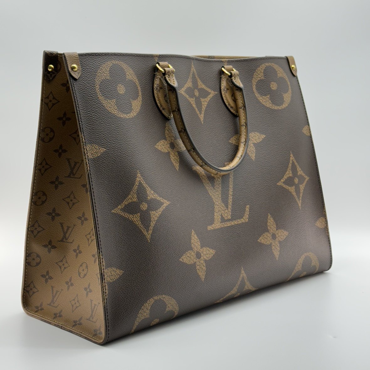 LOUIS VUITTON Monogram Giant On the Go GM M44576