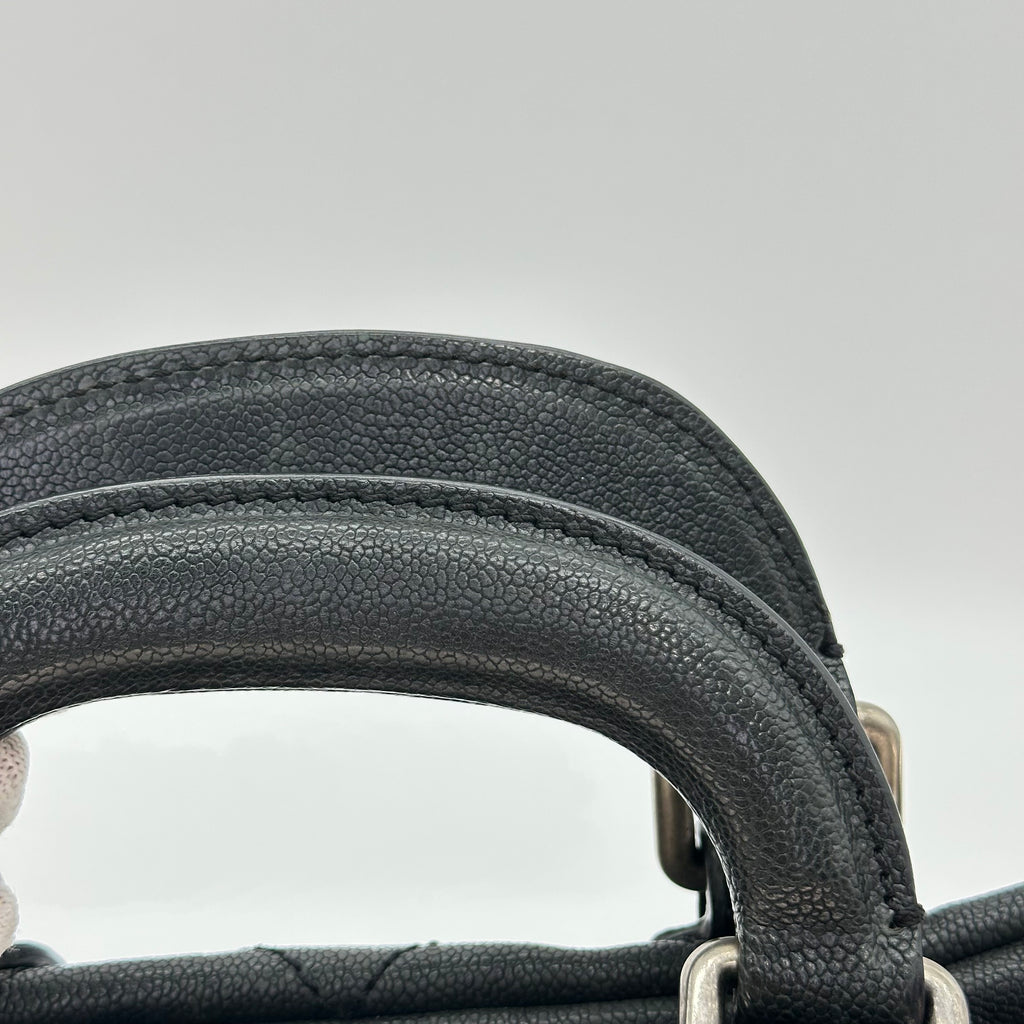 Chanel Matelasse Wild Stitch 哑光鱼子酱皮革波士顿包黑色复古 10 系列