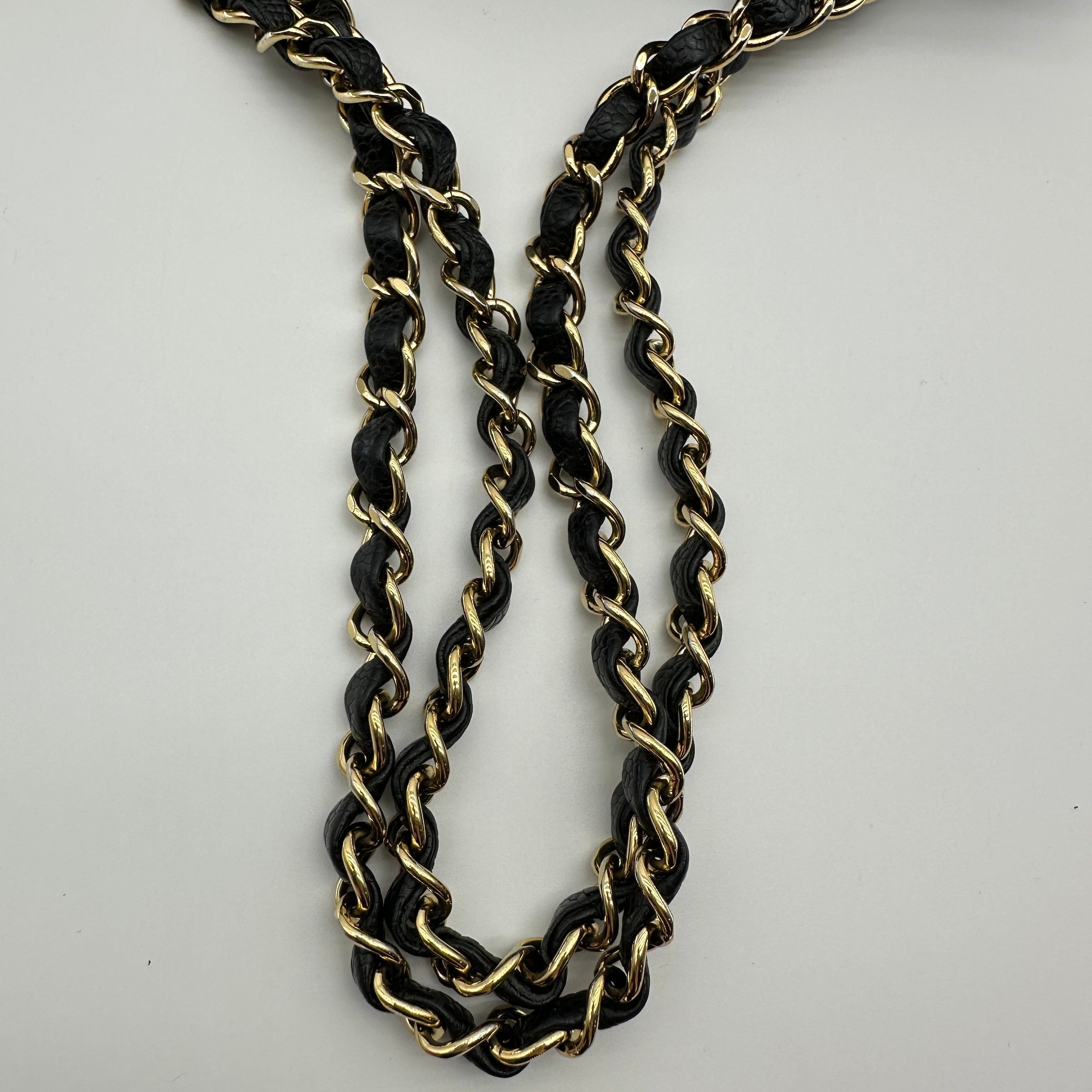 Chanel Matelasse 25 Caviar Skin Double Flap Double Chain Bag Black Gold Metal Fittings 26052533 26XXXXXX A01112