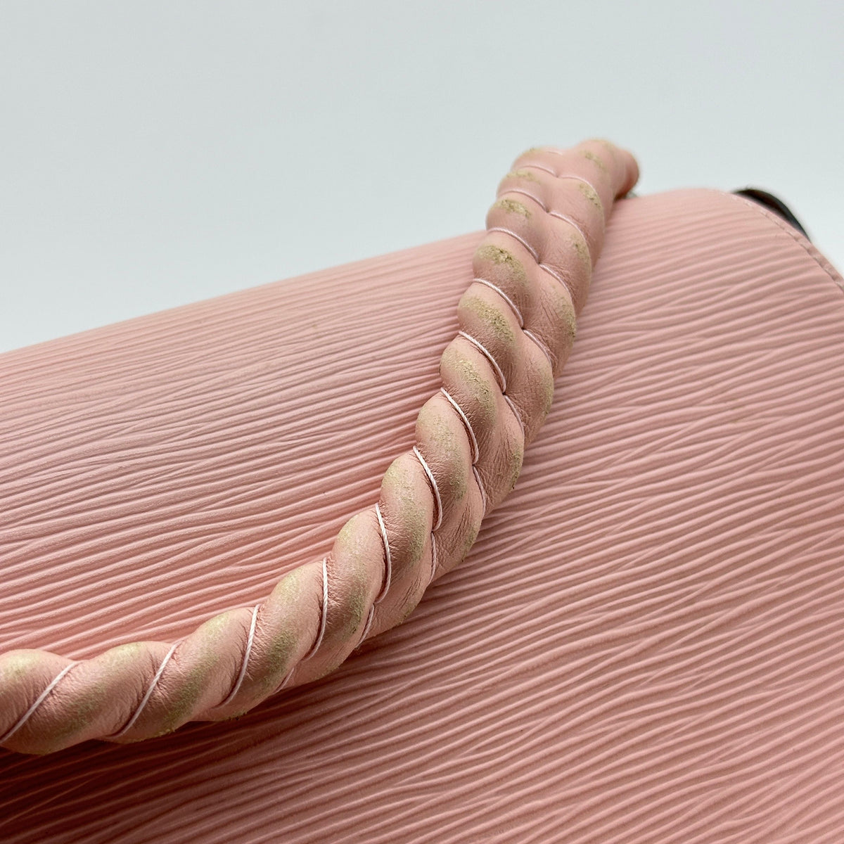 Louis Vuitton epi   luna m42676  pink