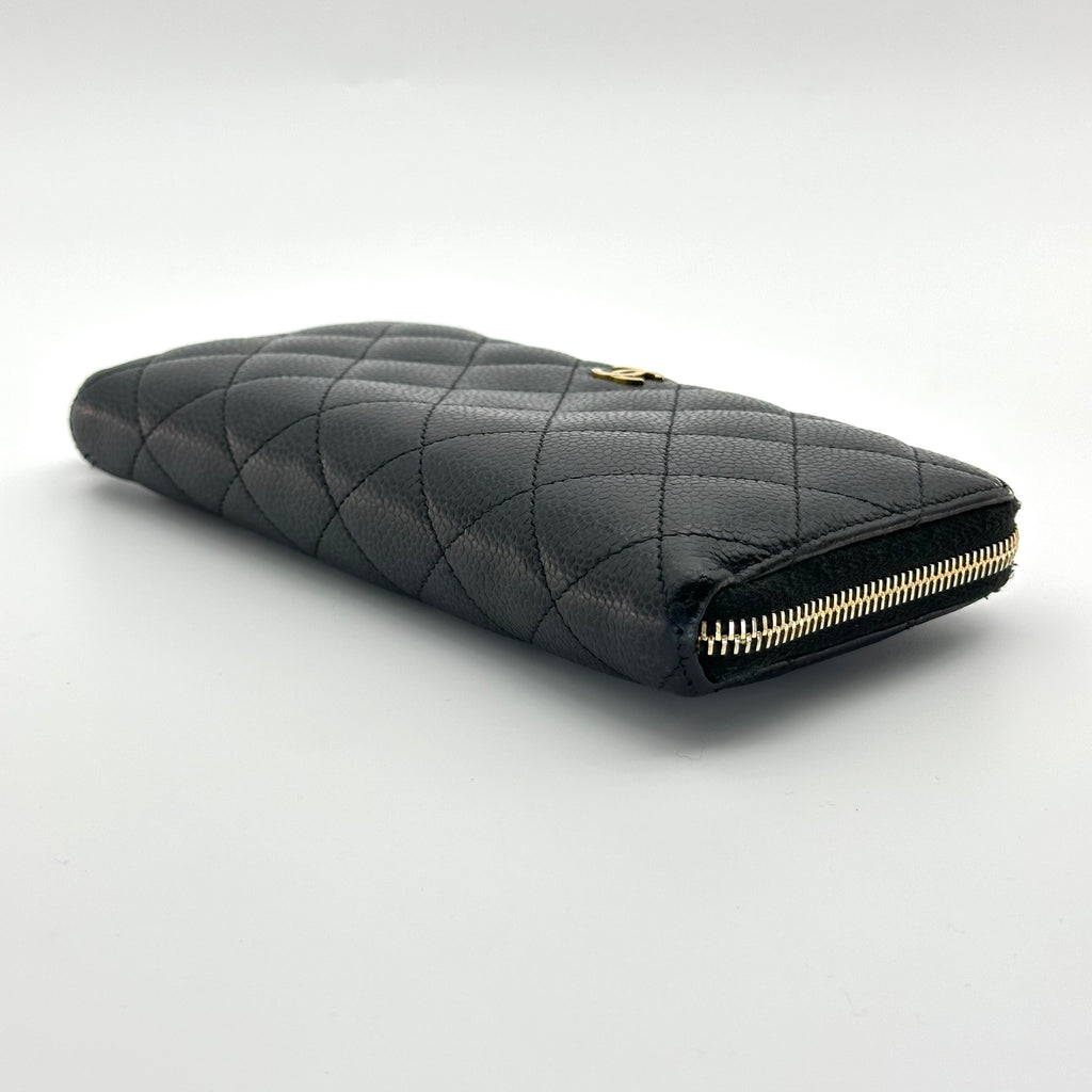 Chanel Caviar Quilted Large Gusset Zip Around Wallet Black