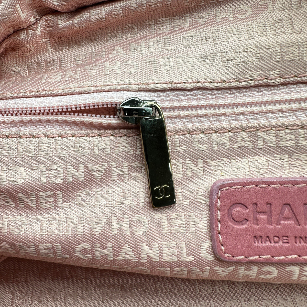 Chanel Choco Bar Caviar Leather Pink Handbag