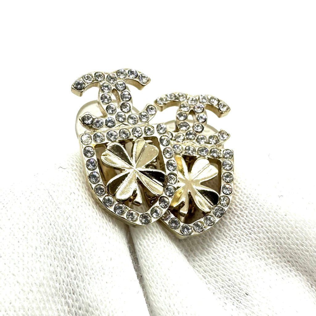 シャネル Shield Clover Rhinestone Double CC Clip-On イヤリング