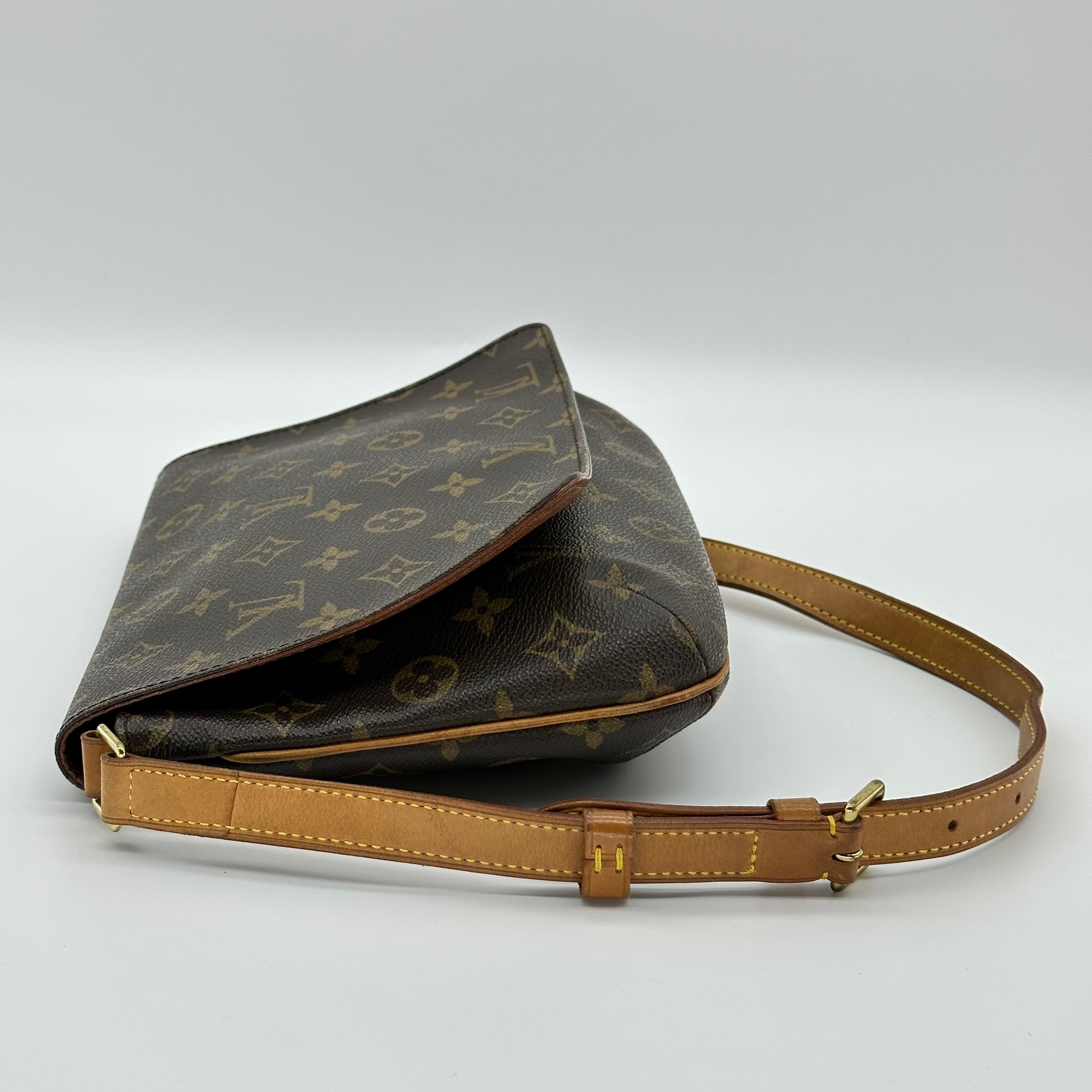 Louis Vuitton Musette Tango Monogram M51257 Shoulder Bag