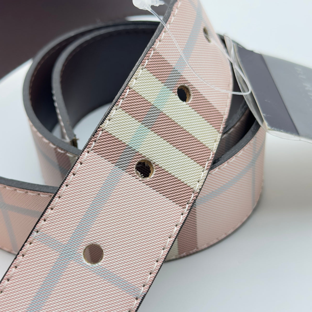 Burberry Vintage Check Pink Leather Belt