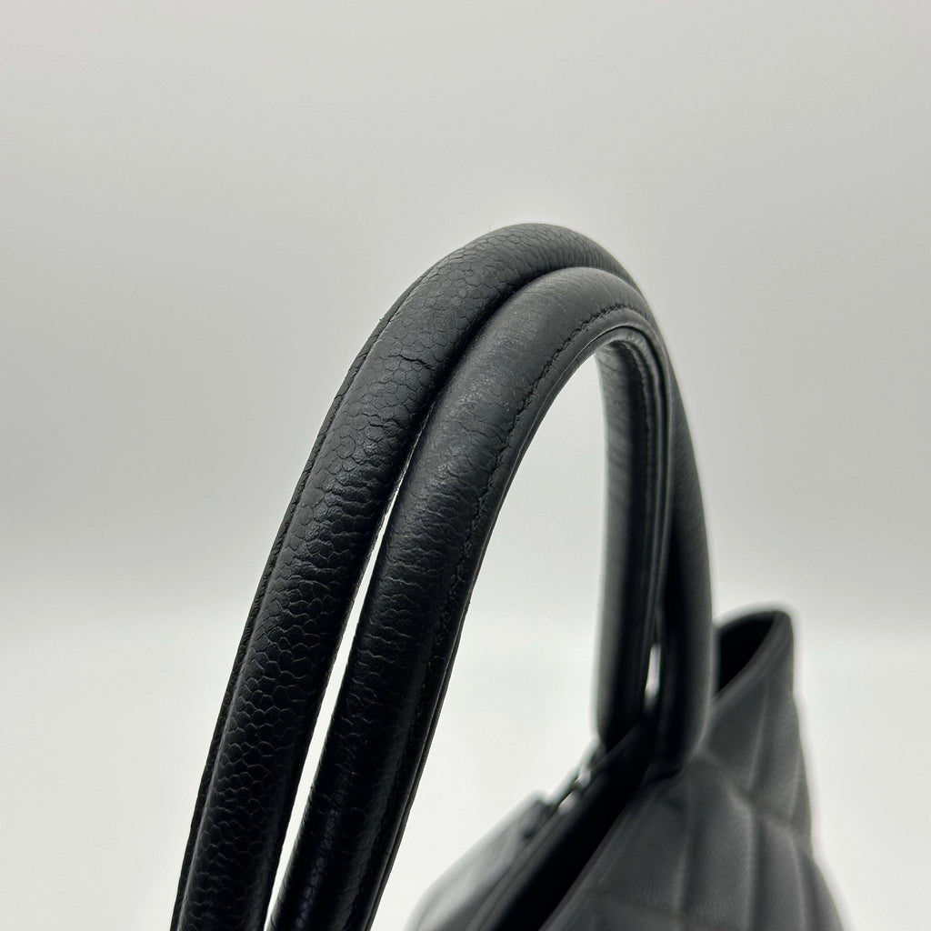 Chanel Reissue Tote Hilton Style Caviar Leather Shoulder Handbag Black Gold Hardware 5 Series Vintage