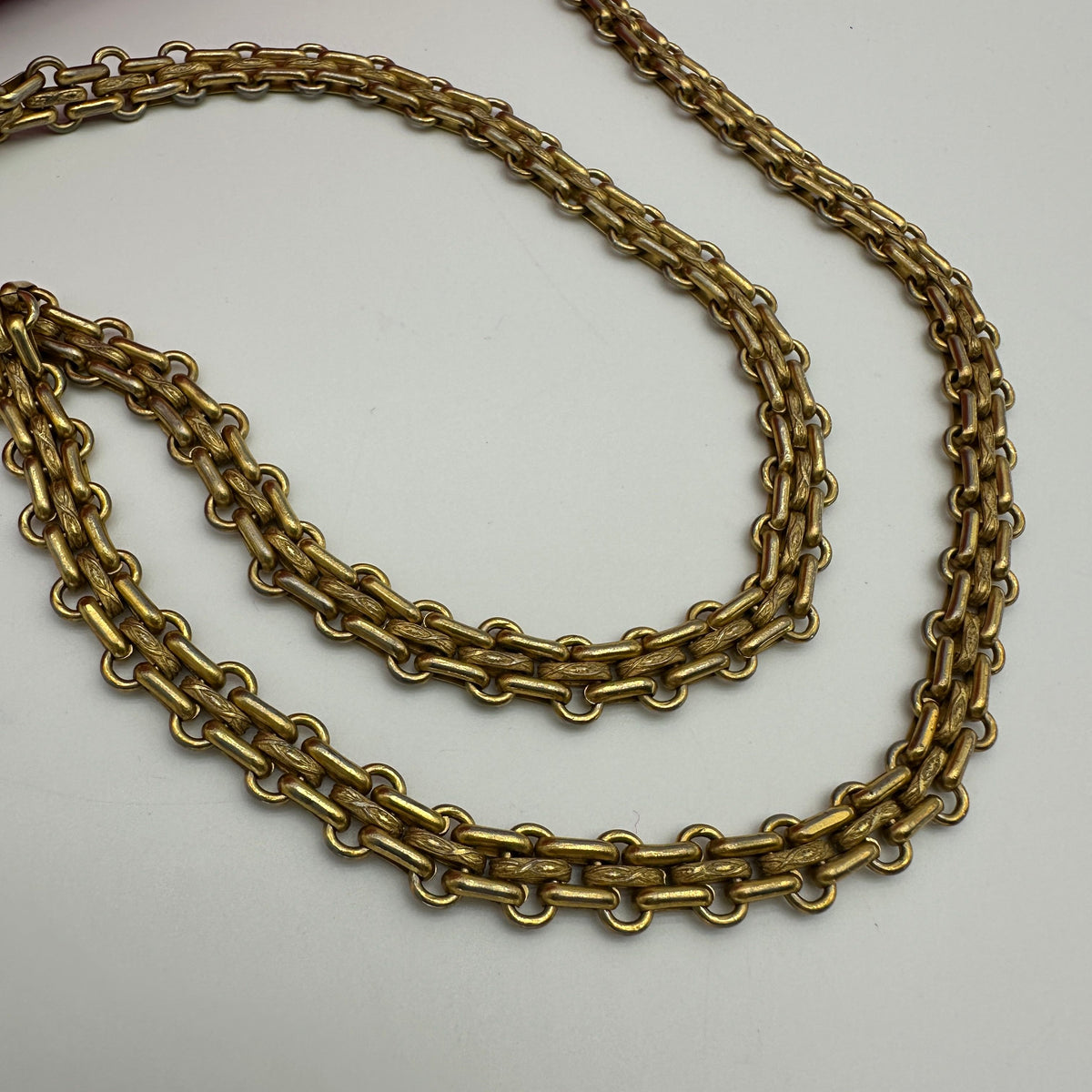 Chanel Vintage Tweed Pink Gold Chain Shoulder Bag