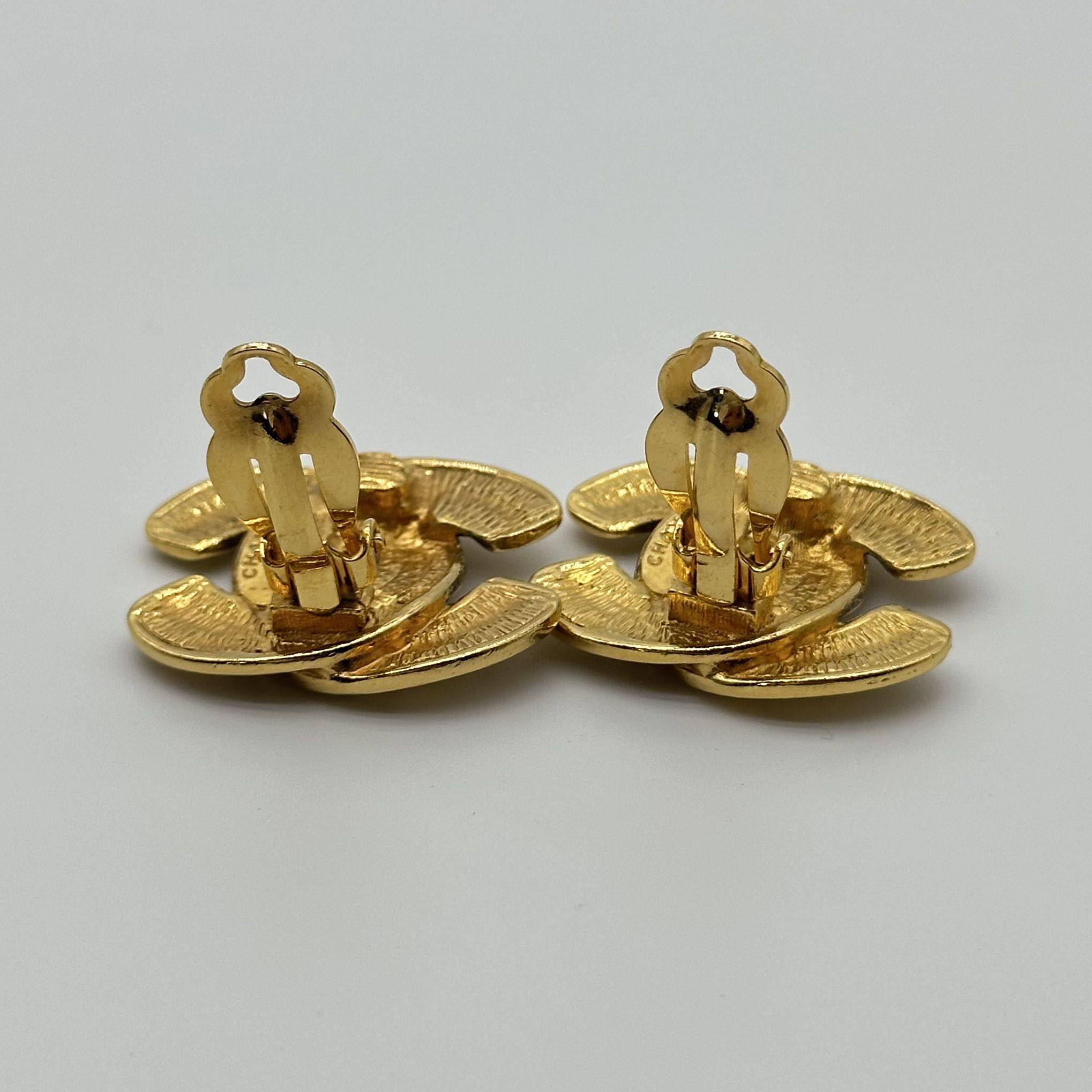Chanel Vintage Bird Ear Clips