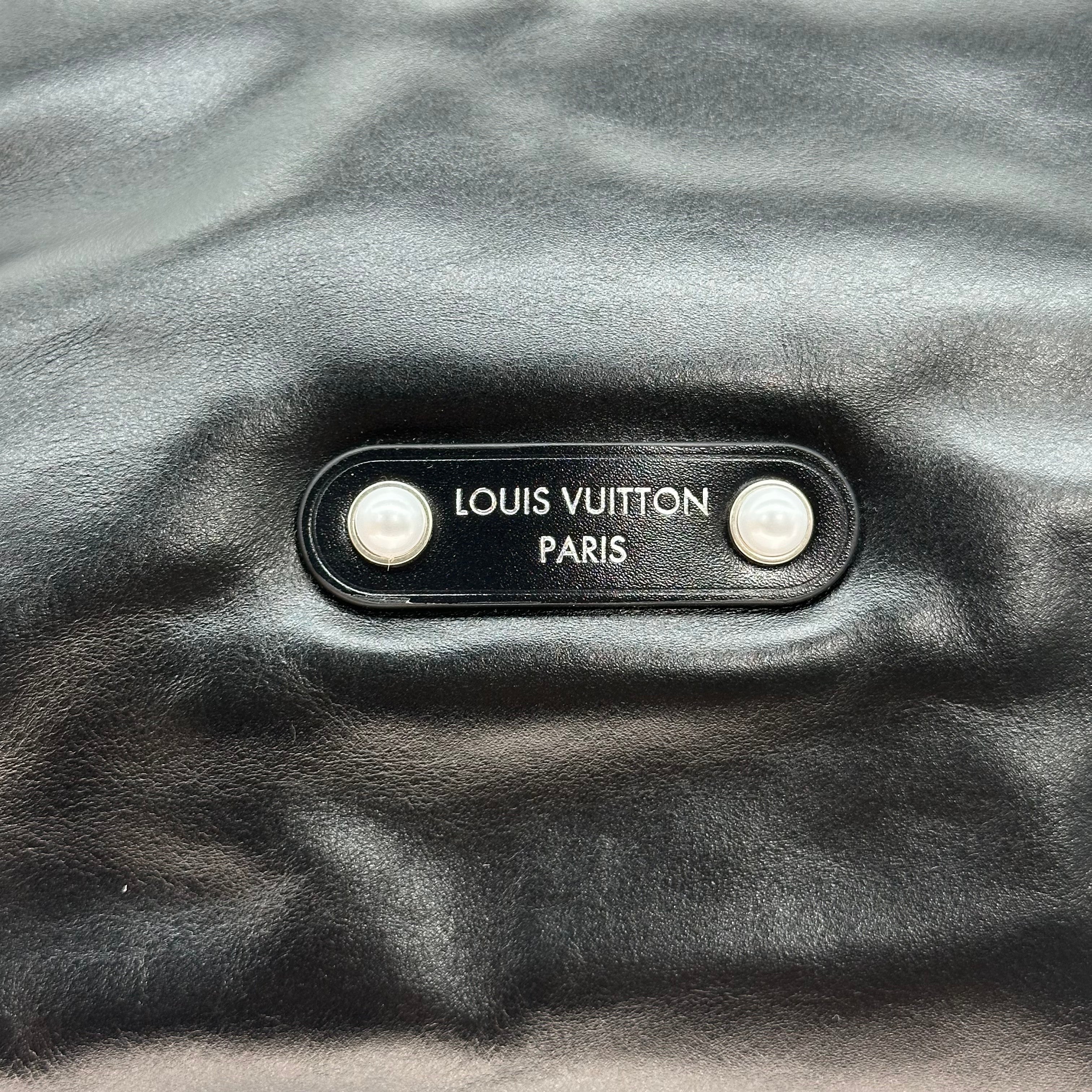 Louis Vuitton Vagabond Hobo Bolso bandolera de piel de becerro Negro M13986 RFID