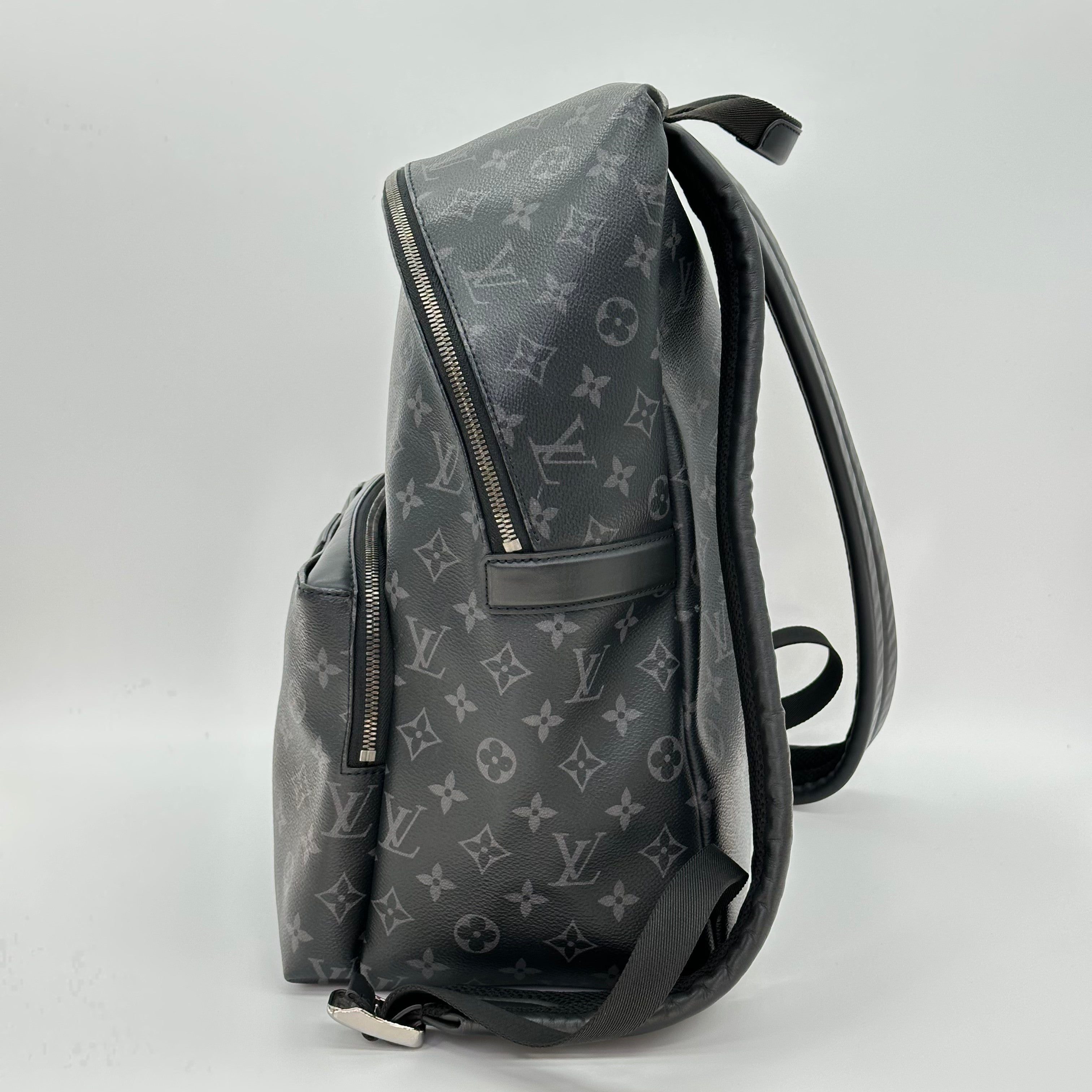Louis Vuitton Discovery Rucksack Monogram Canvasm Eclipse PM Schwarz