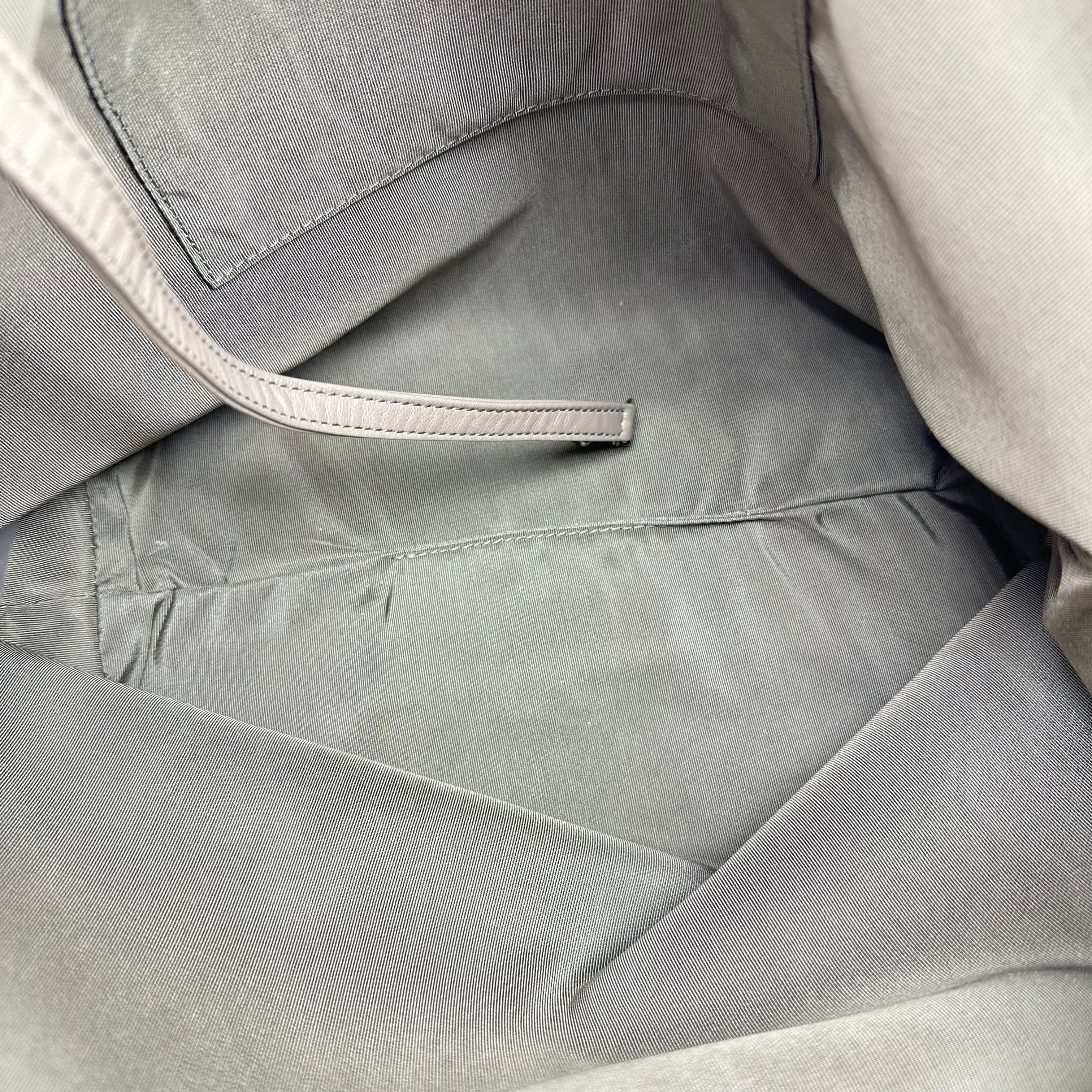 シャネル Urban Allure チェーン Handle ホーボー Stitched カーフスキン ミディアム 24 シリーズ