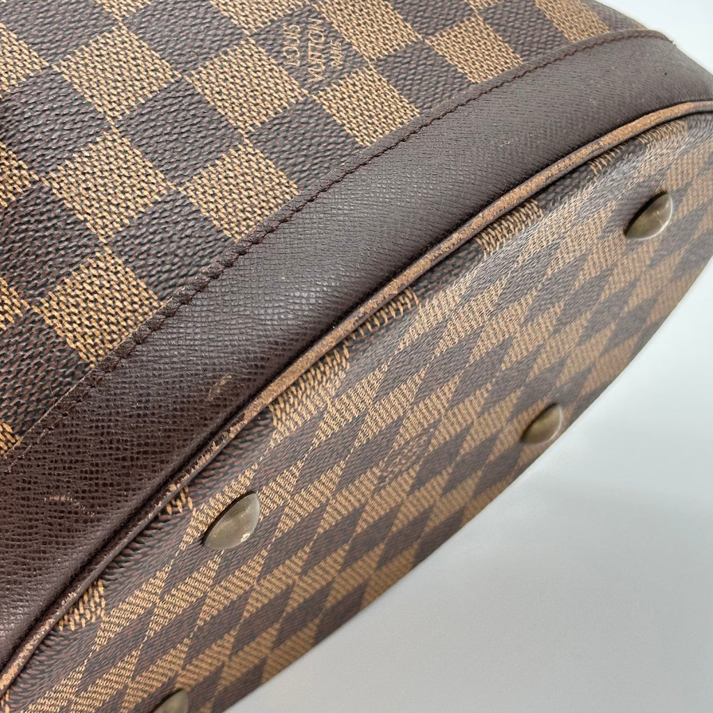 Louis Vuitton Damier Marais Bucket Shoulder Tote Bag N42240