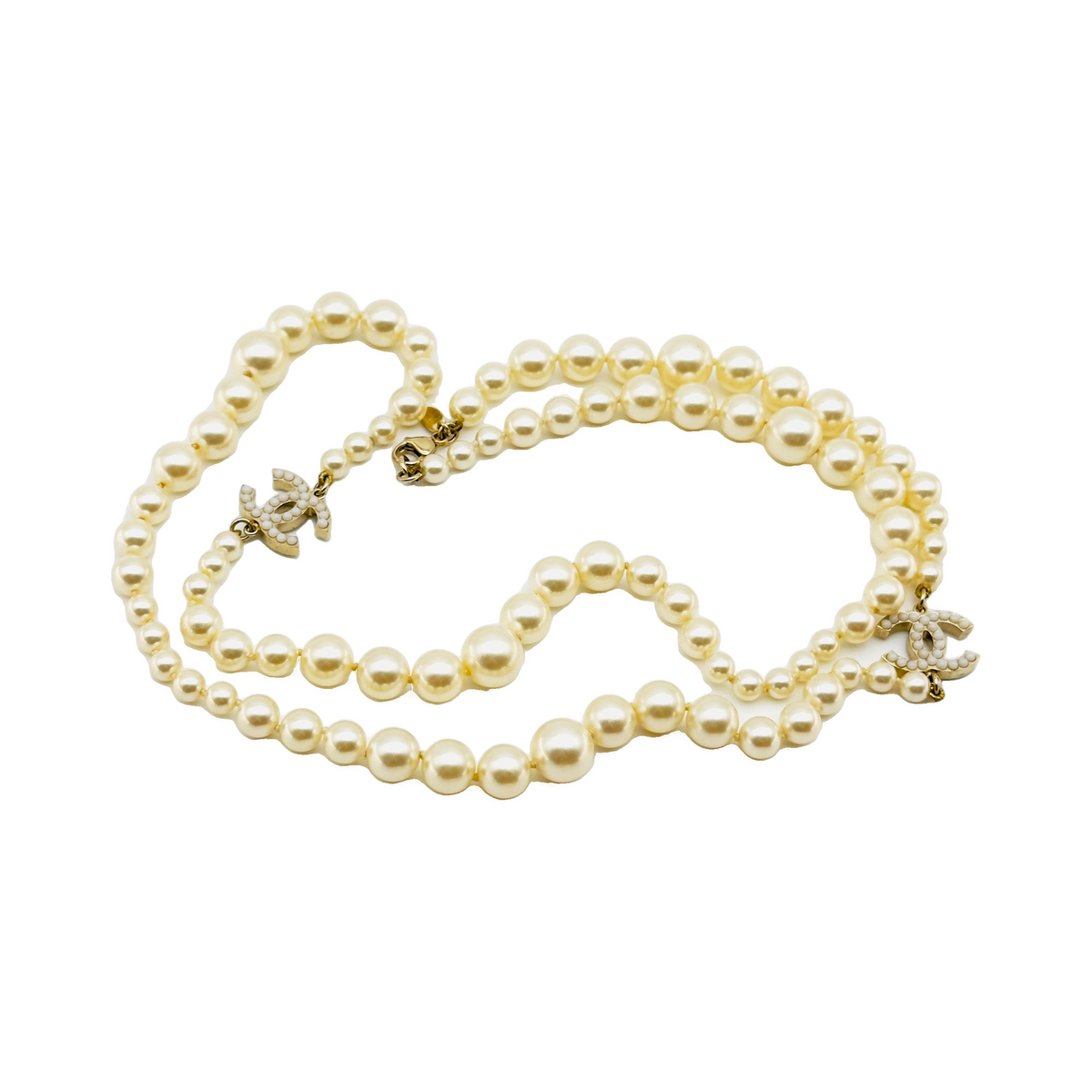 Chanel Faux Pearl CC Logo F16V Long White and Gold Necklace