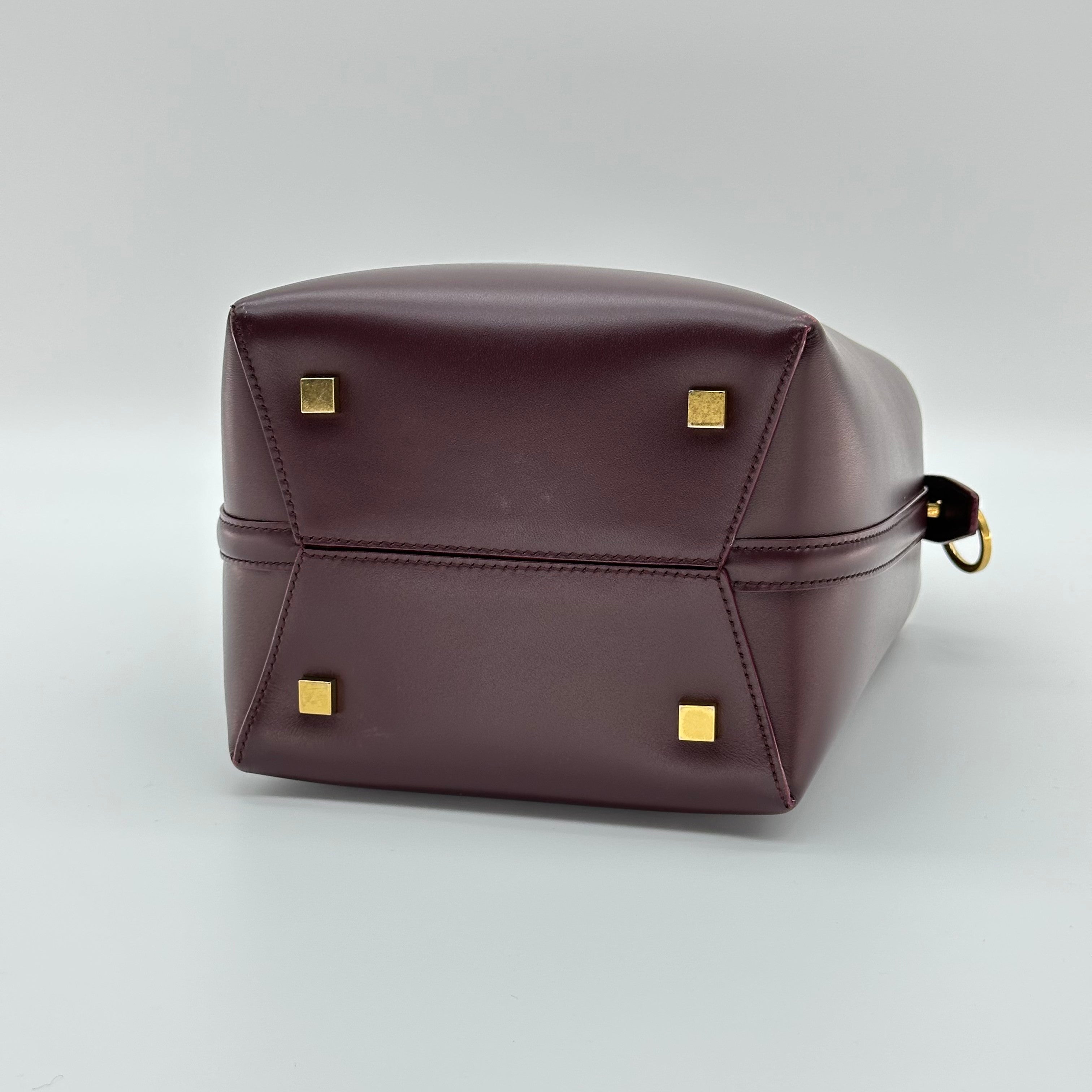Yves Saint Laurent Sac à main 2 voies en cuir YSL LE 37 Violet 749036