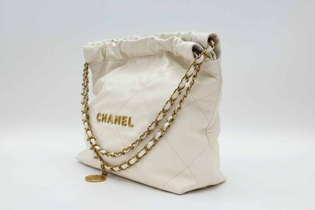 CHANEL 22 Small AS3260 Shiny Calfskin White Gold Hardware Chain Shoulder Bag
