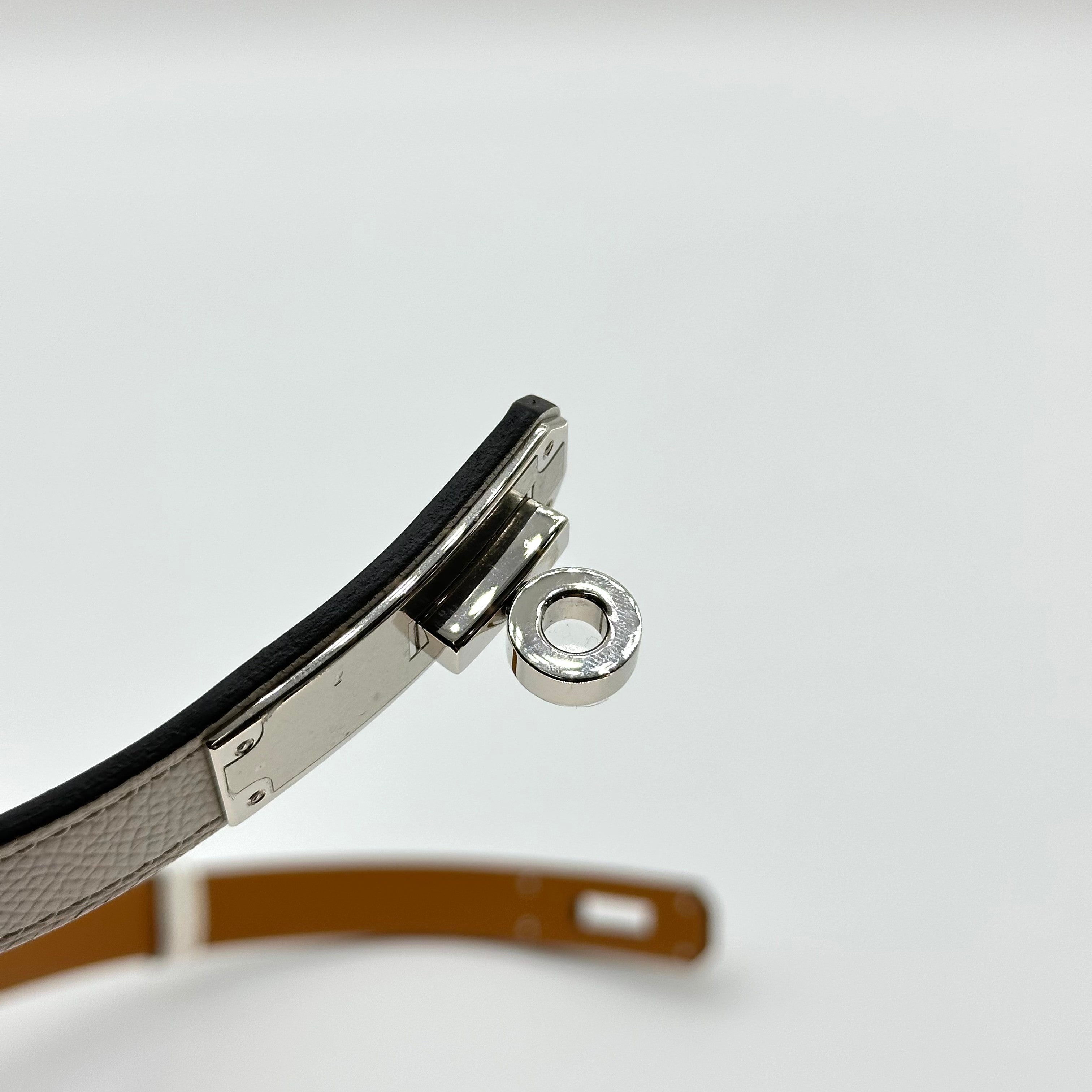 Hermès Hermes Kelly 18 White Belt with Silver Hardware U Stamp (2022) Epson