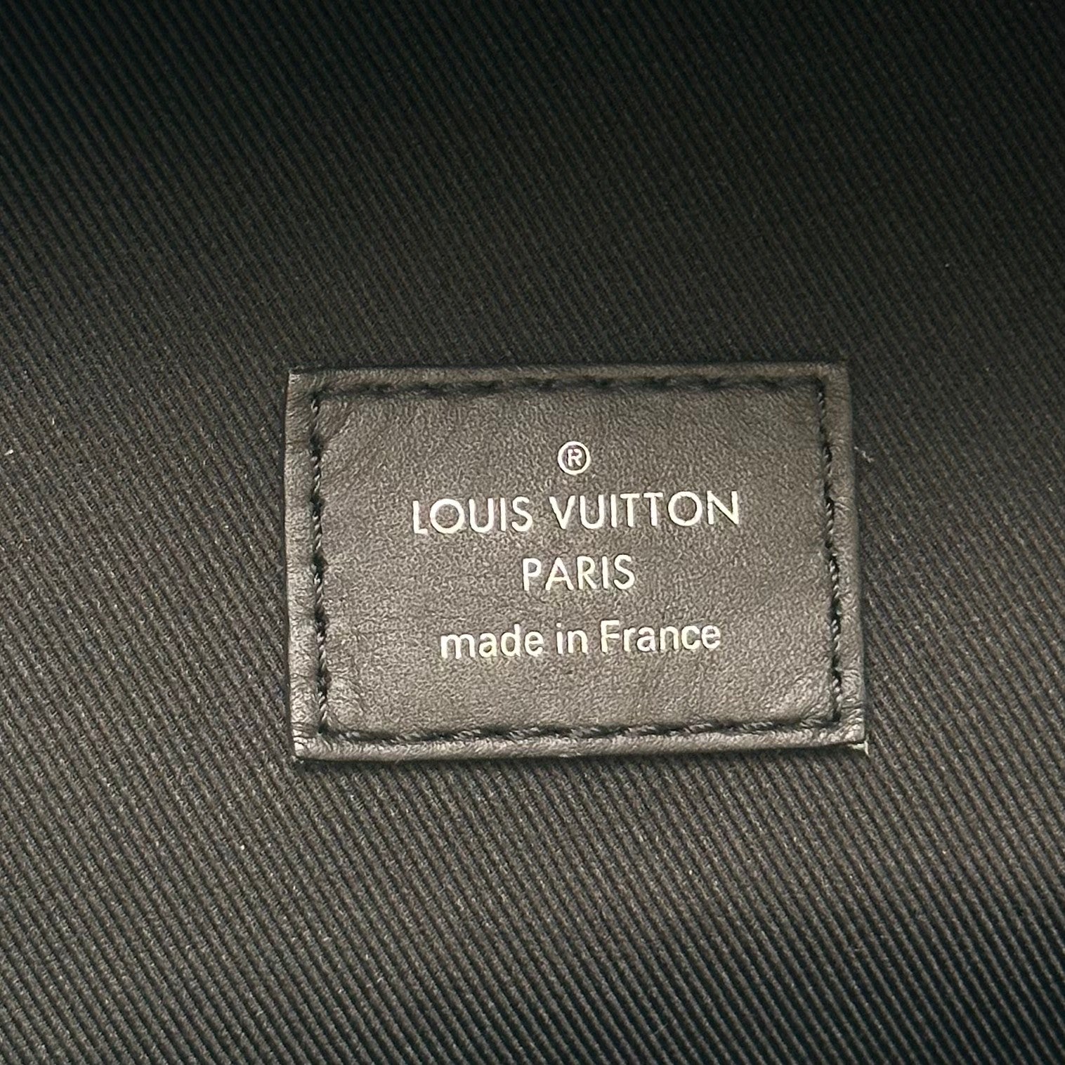 Louis Vuitton Discovery Rucksack Monogram Canvasm Eclipse PM Schwarz