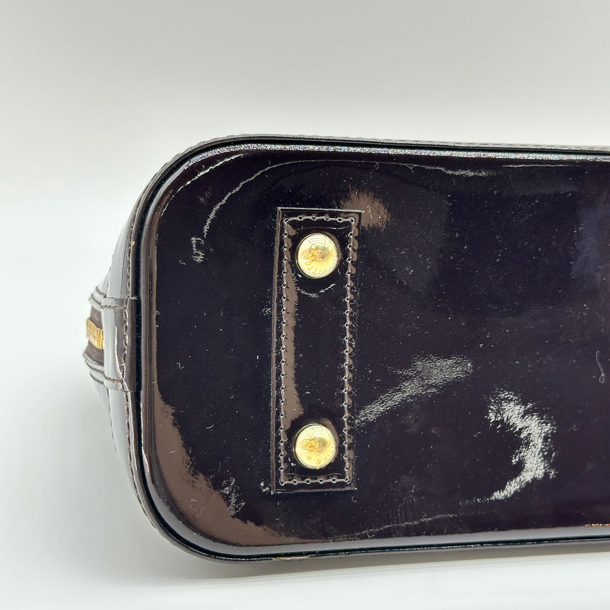 Louis Vuitton Vernis Alma BB M91678 CT1158 Purple There was an RFID response