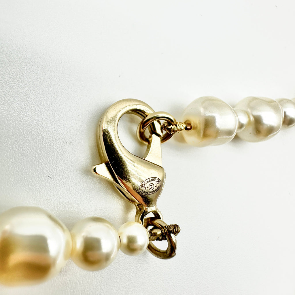 Chanel Coco Mark 13C Long necklaces GP x Imitation pearl Wears Scratched Losing luster Discoloration wire elongation Peeling off