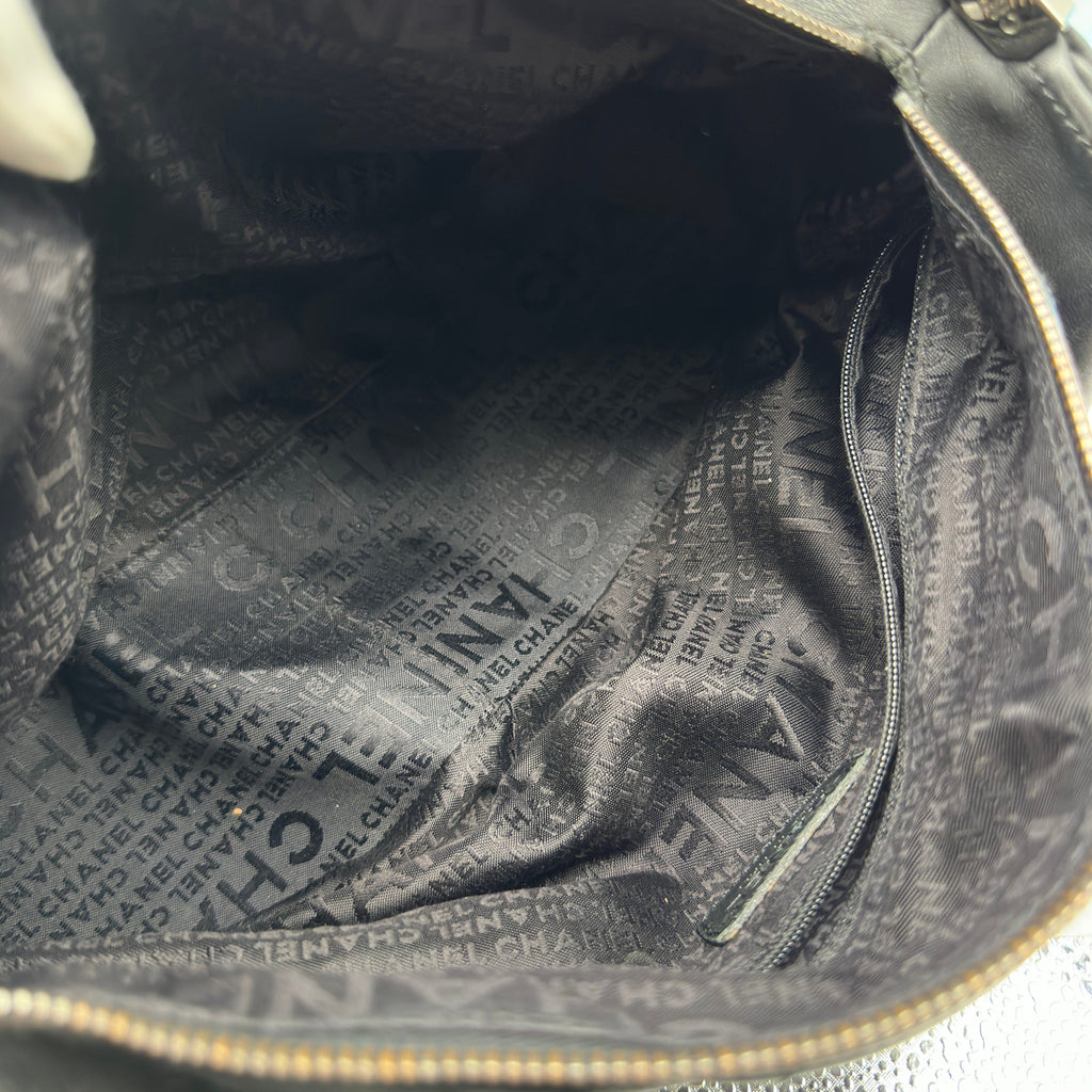 Chanel Chocolate Bar Quilted Leather Black Handbag