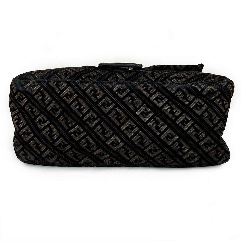 Fendi Black Velvet Baguette Bag Gold Hardware Acrylic Chain